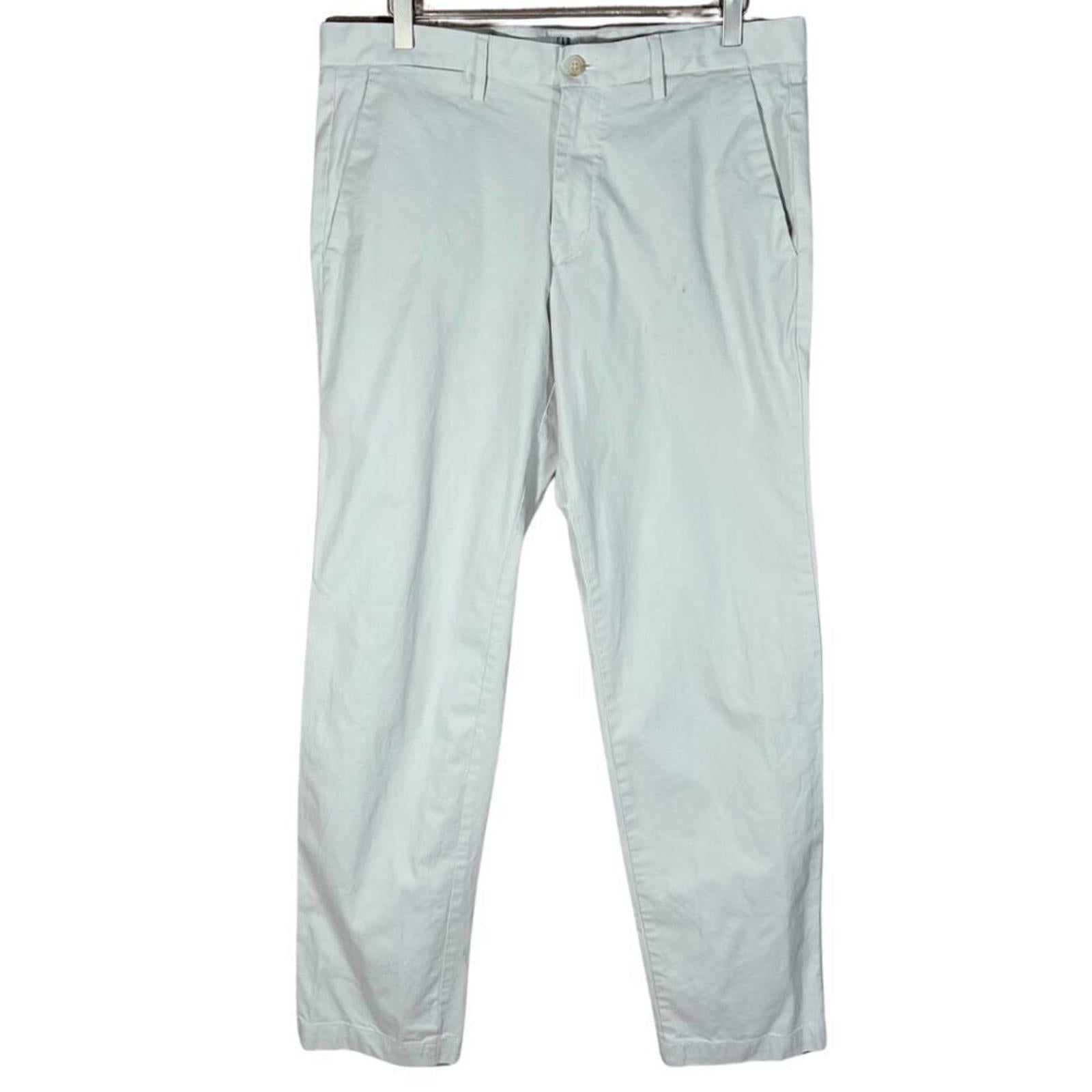 GAP Men's Straight Leg Cream Colored Khaki Pants Slacks Size 34 x 32
