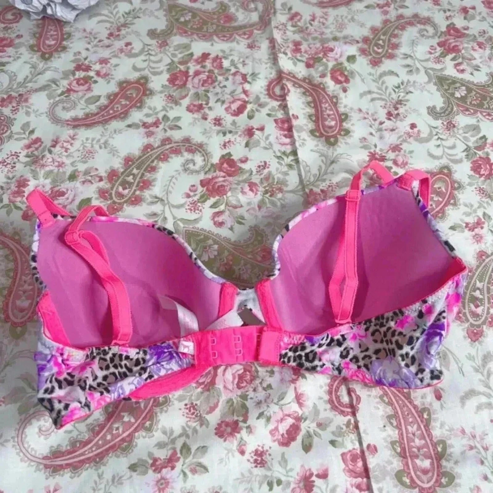 PINK Victoria's Secret Wear Everywhere Demi Bra Leopard Print Pink Flowers 34C