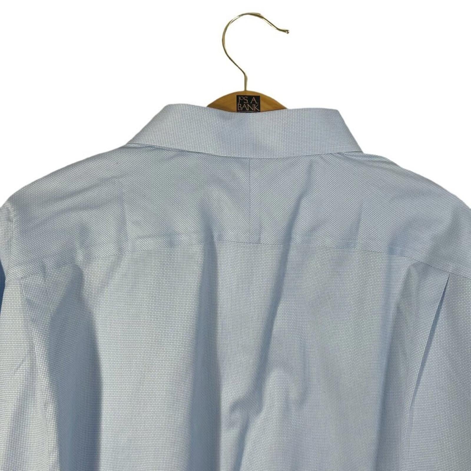 Jos. A. Bank Reserve Collection Light Blue White Button Down Collared Shirt