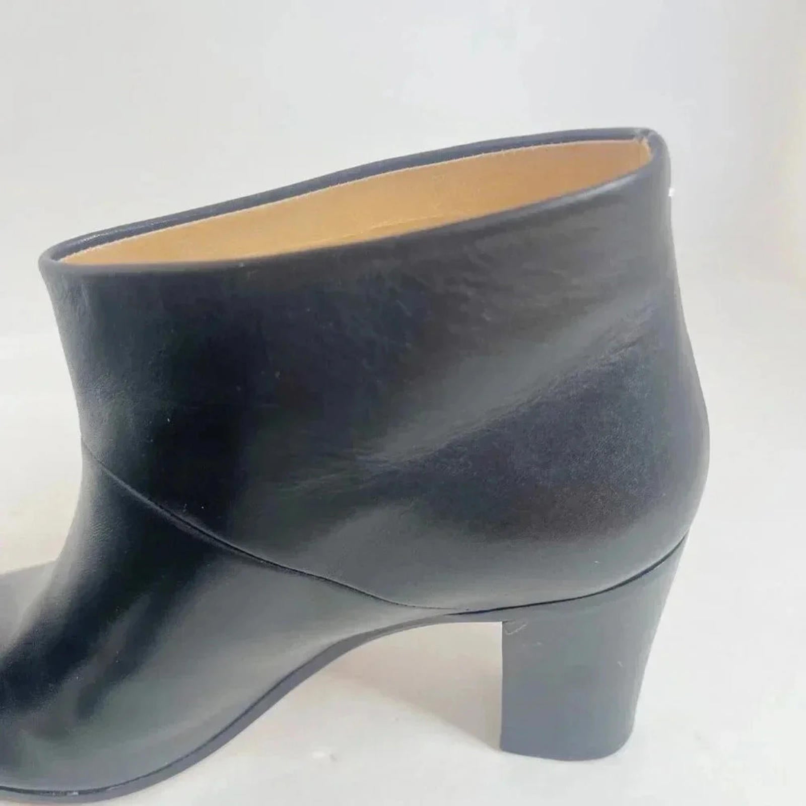 Maison Martin Margiela Paris Black Leather Heeled Booties Size 37 38WU0239