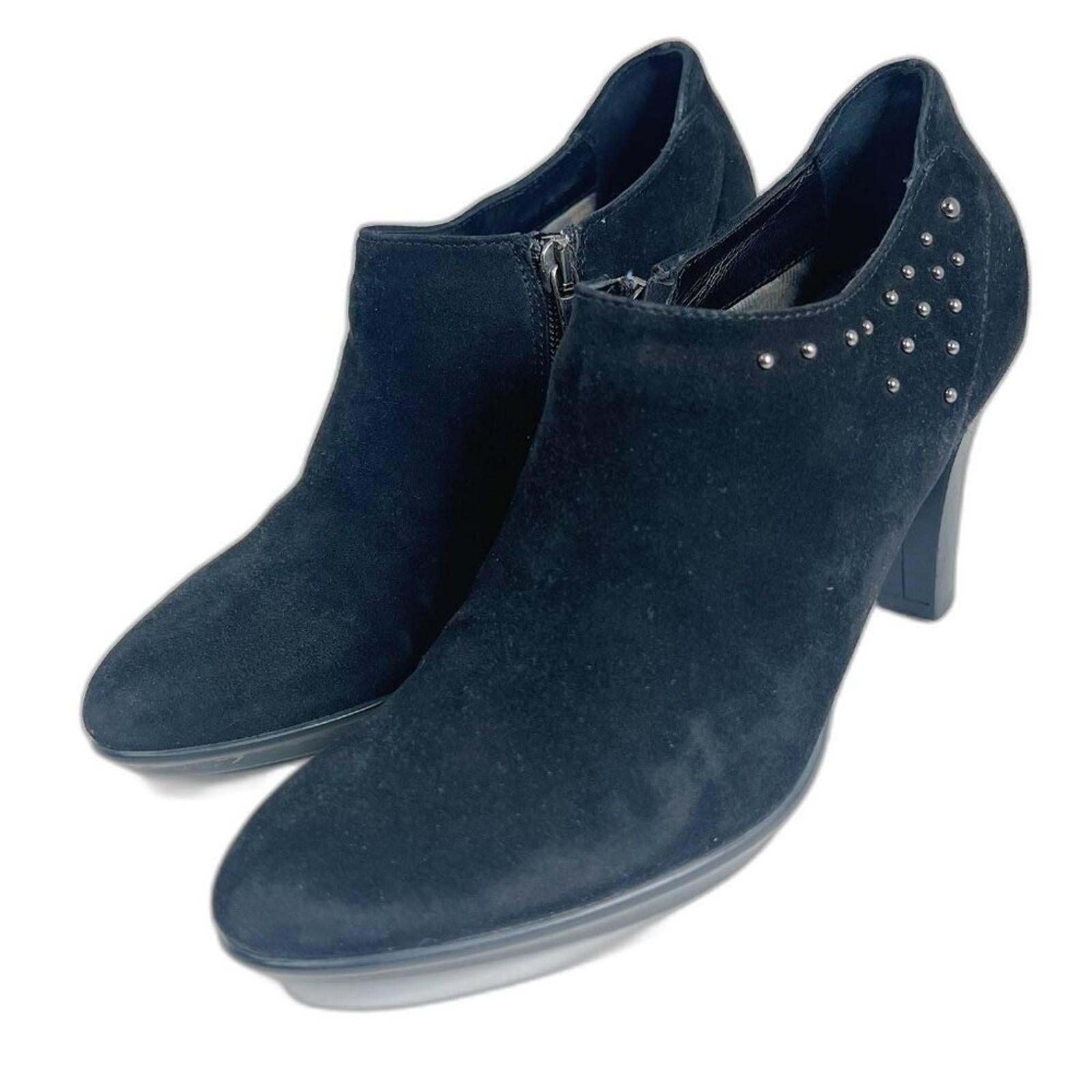 Aquatalia Rosy Bootie Black Suede Studded Heeled Ankle Boot Leather Size 7