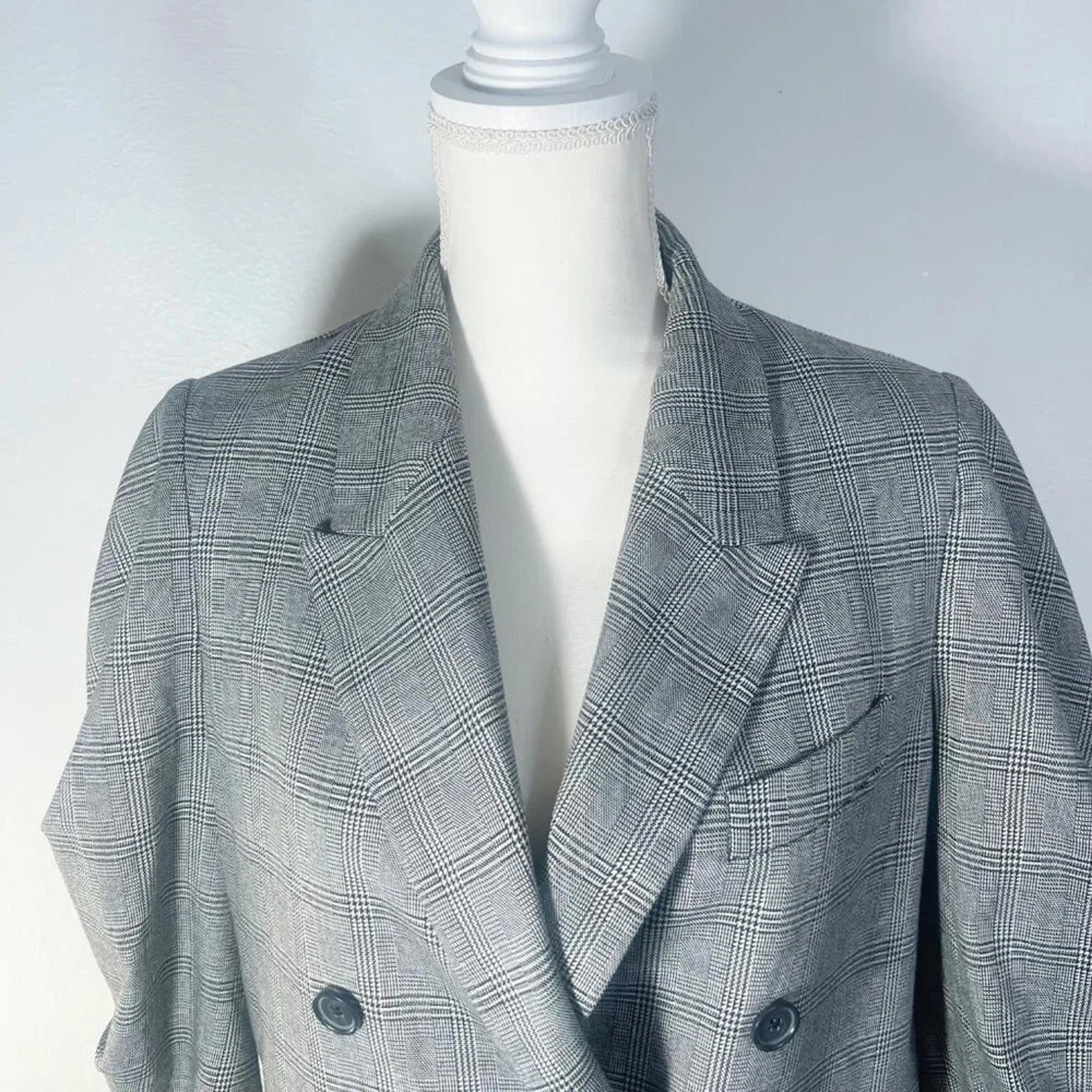 Like New Joie Tomika Blazer in Caviar Multi Double Breasted Plaid Jacket Size 4