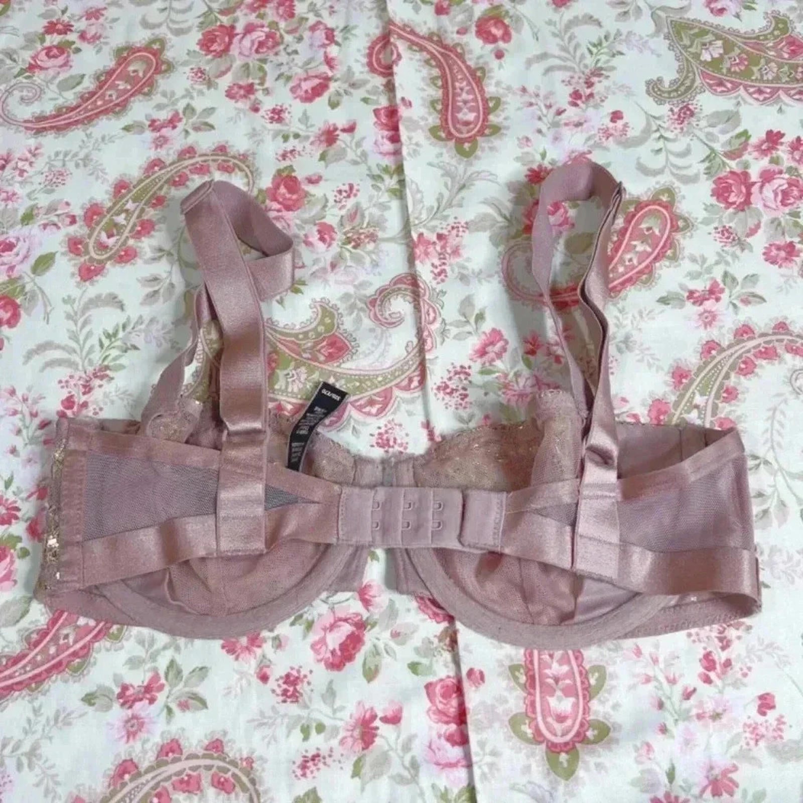 Victoria's Secret Very Sexy Blush Pink Gold Metallic Unlined Balconet Bra 32D