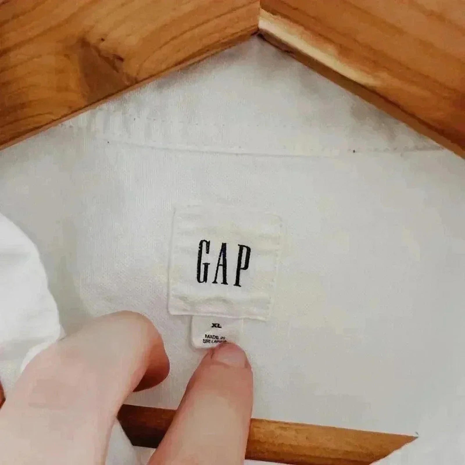 GAP Men's White Cotton Short Sleeved Button Up Size XL