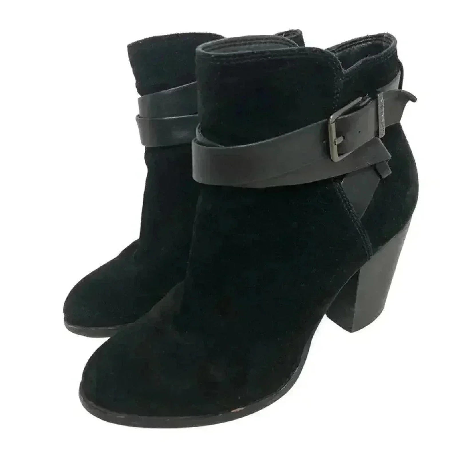 Gianni Bini Black Suede Buckled Heeled Booties Ankle Boots Women's Size 7