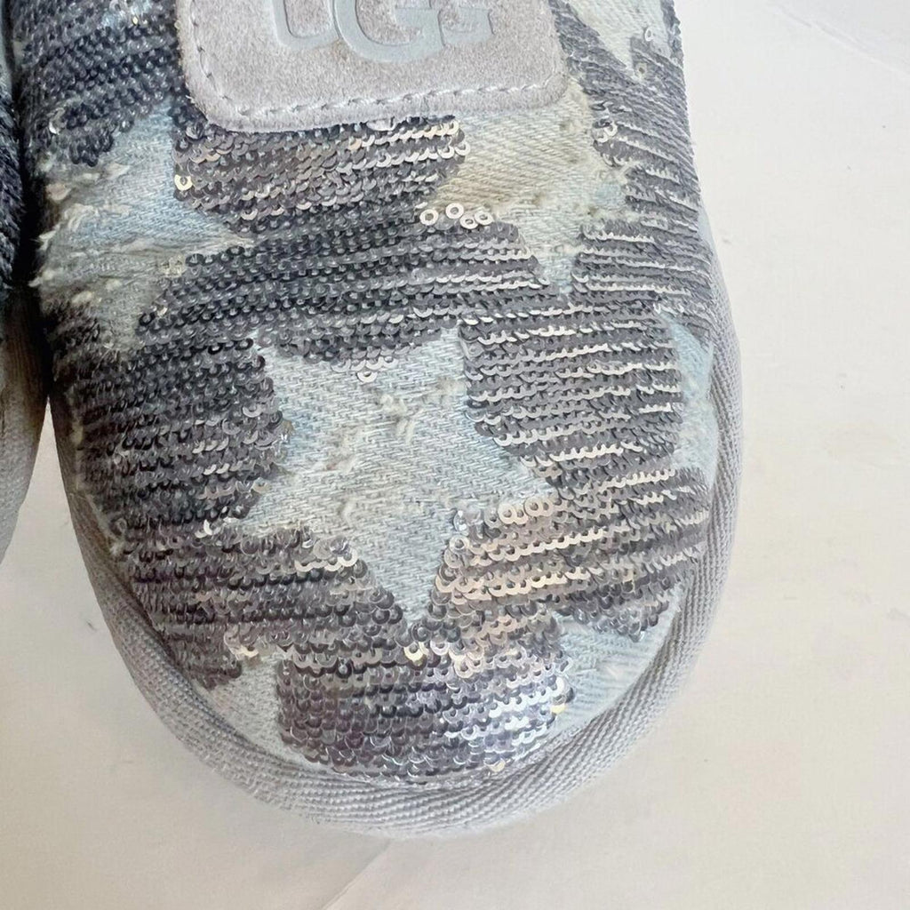 UGG Australia Women's Sequin Stars Silver Grey Shearling Slippers Size 9
