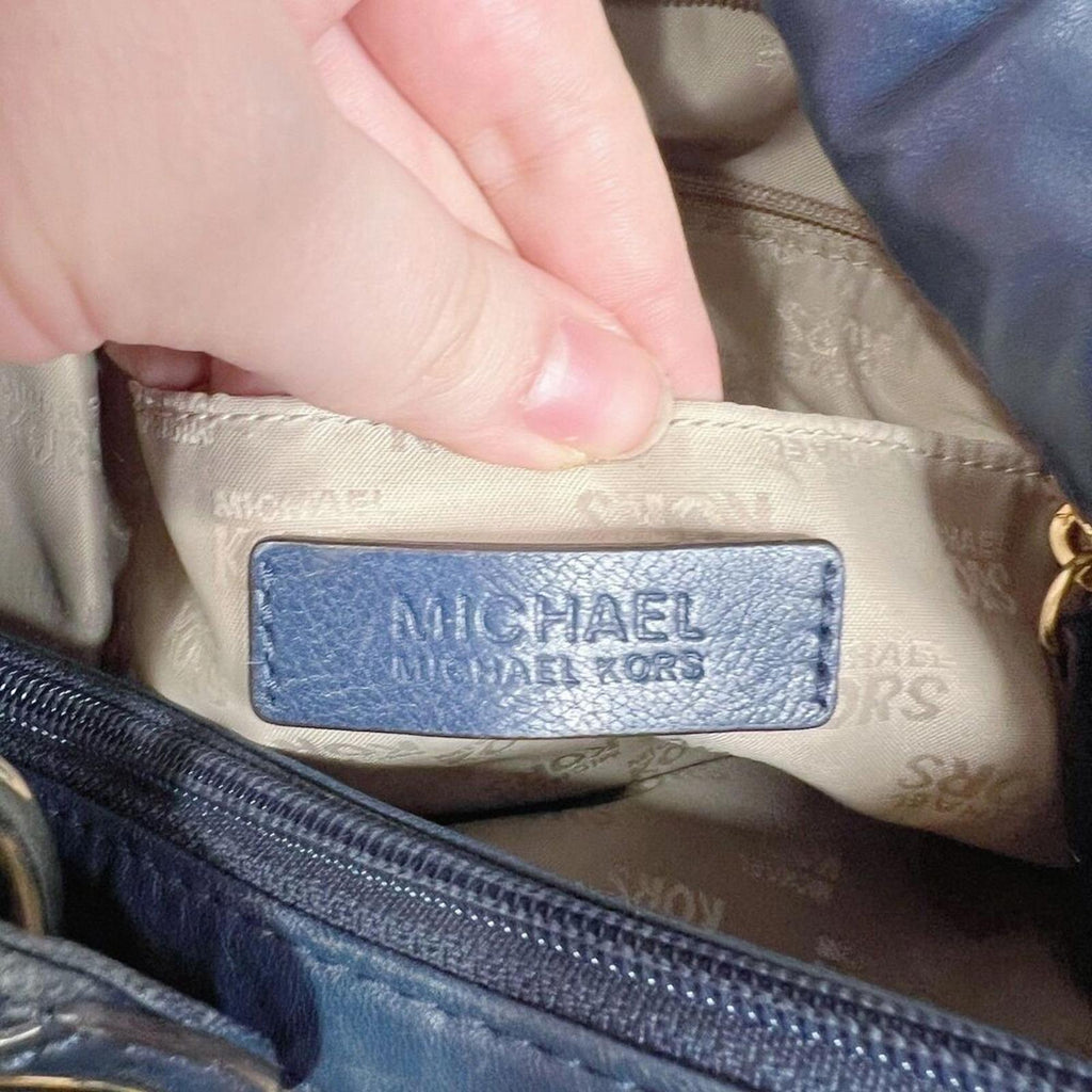 y2k Vintage Michael Kors Navy Blue Ludlow Leather Drawstring Shoulder Bag