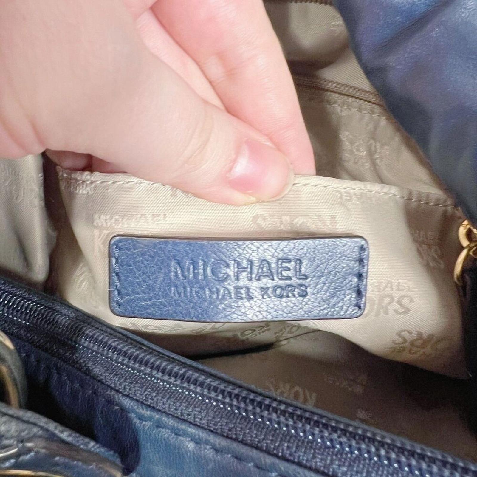 y2k Vintage Michael Kors Navy Blue Ludlow Leather Drawstring Shoulder Bag