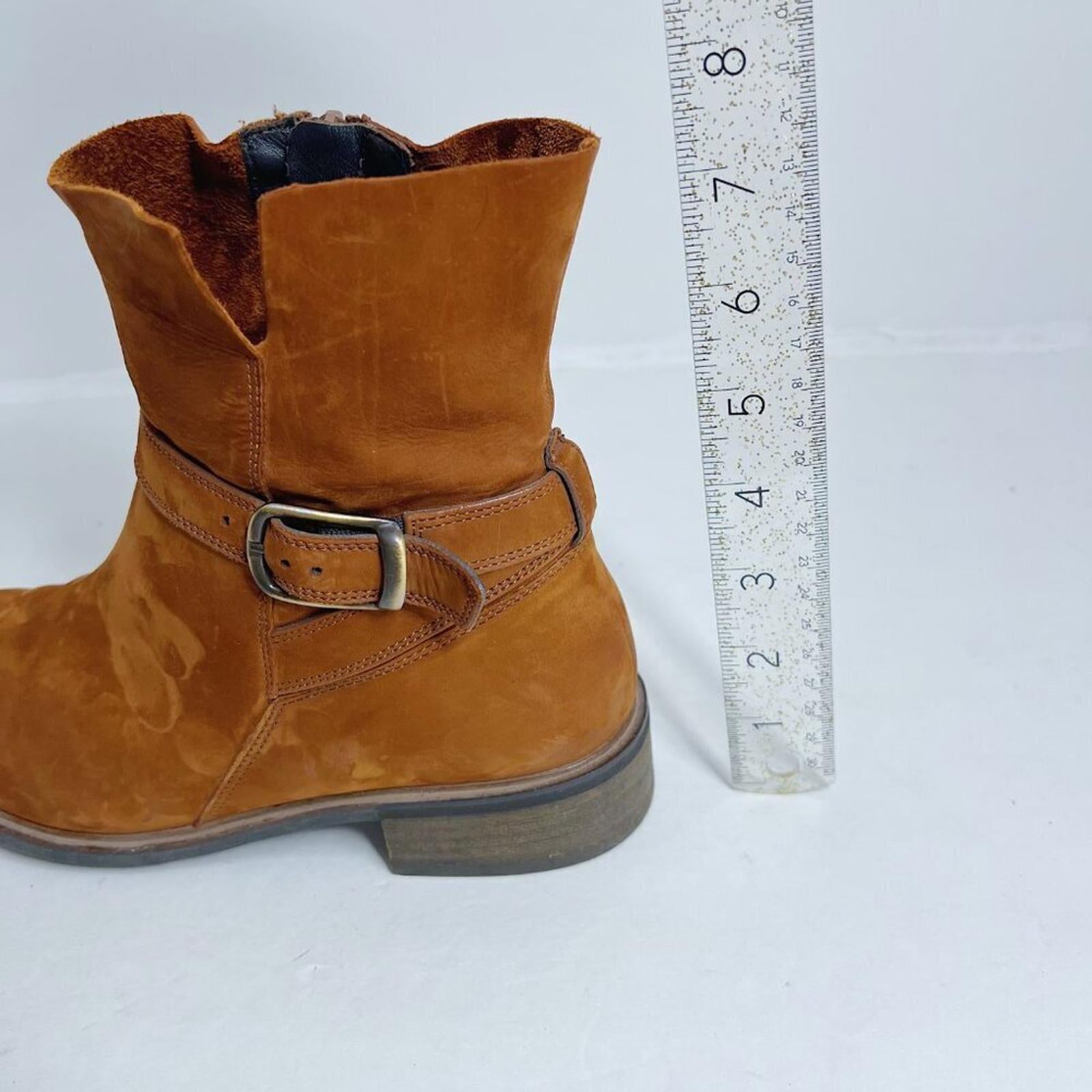 Paul Green Denver Belted Biker Moto Booties Ankle Boots in Toffee Suede Size 7