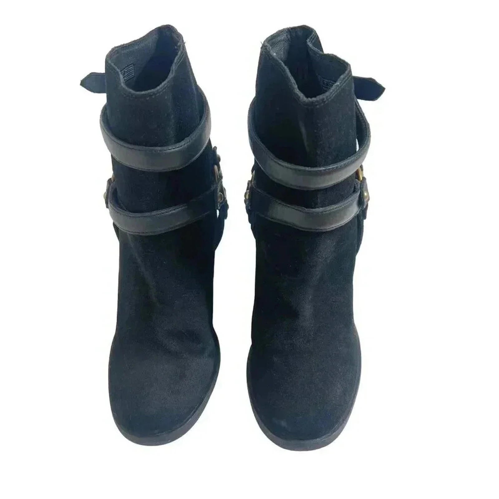 UGG Dandridge Black Suede Harness Boot Women's Size 6