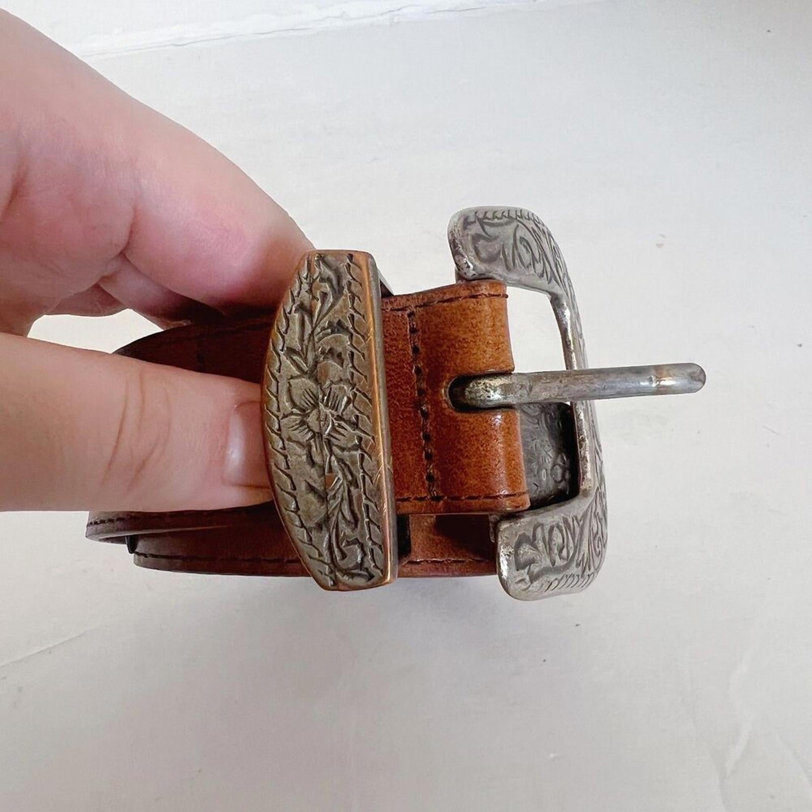 Vintage Brown Leather Belt Floral Engraved Western Country Size 30
