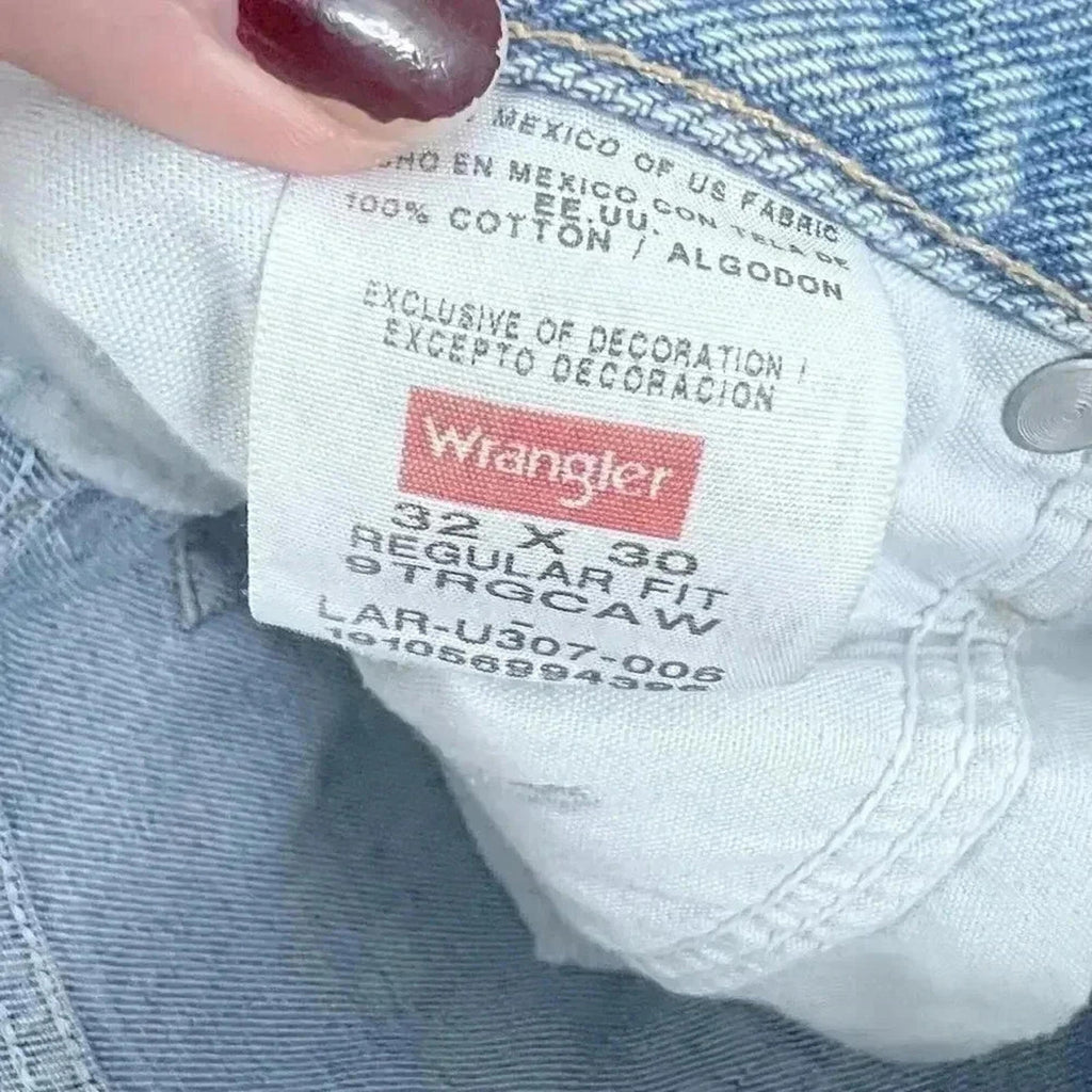 Wrangler Medium Wash Regular Fit Straight Leg Jeans Light Wash Mid Rise 32 x 30