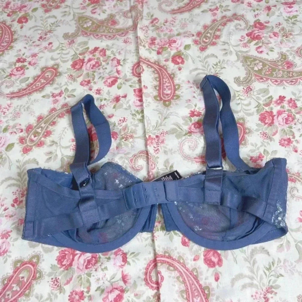 Victoria's Secret Very Sexy Unlined Balconet Bra Grey and Silver 32D