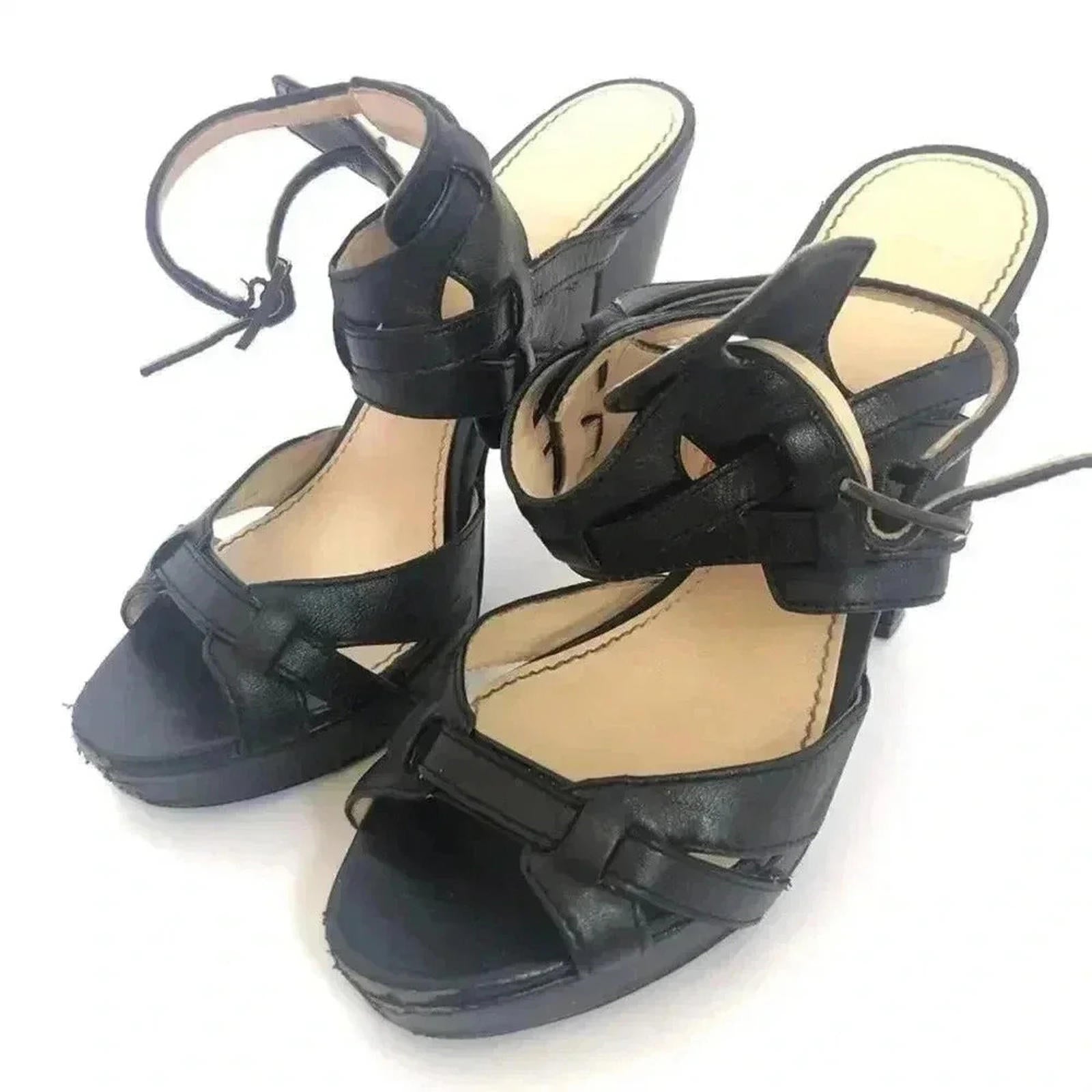 Calvin Klein Posha Black Leather Strappy Platform Heels Pumps Women's Size 6
