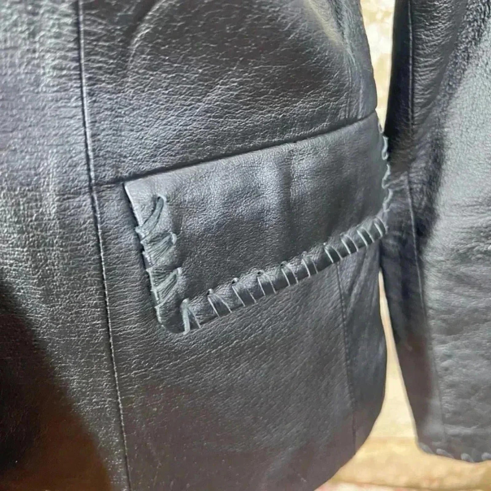 Vintage Newport News Black Leather Jacket Stitched Detailing Size 8
