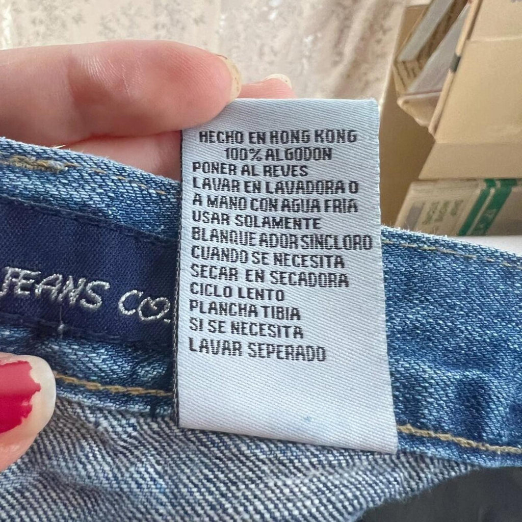 y2k Vintage Low Rise Medium Wash Distressed Flared Jeans Bootcut Size 7