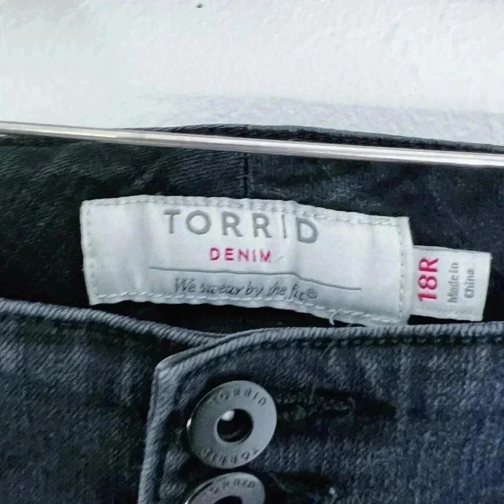 Torrid Black Skinny Jeans Mid Rise Plus Sized Women's Size 18R