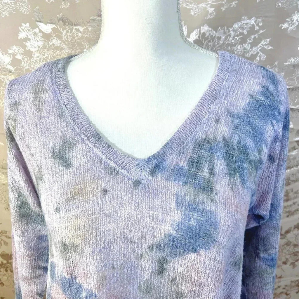 Nally & Millie Purple Floral Watercolor Knit Sweater Women's Size M