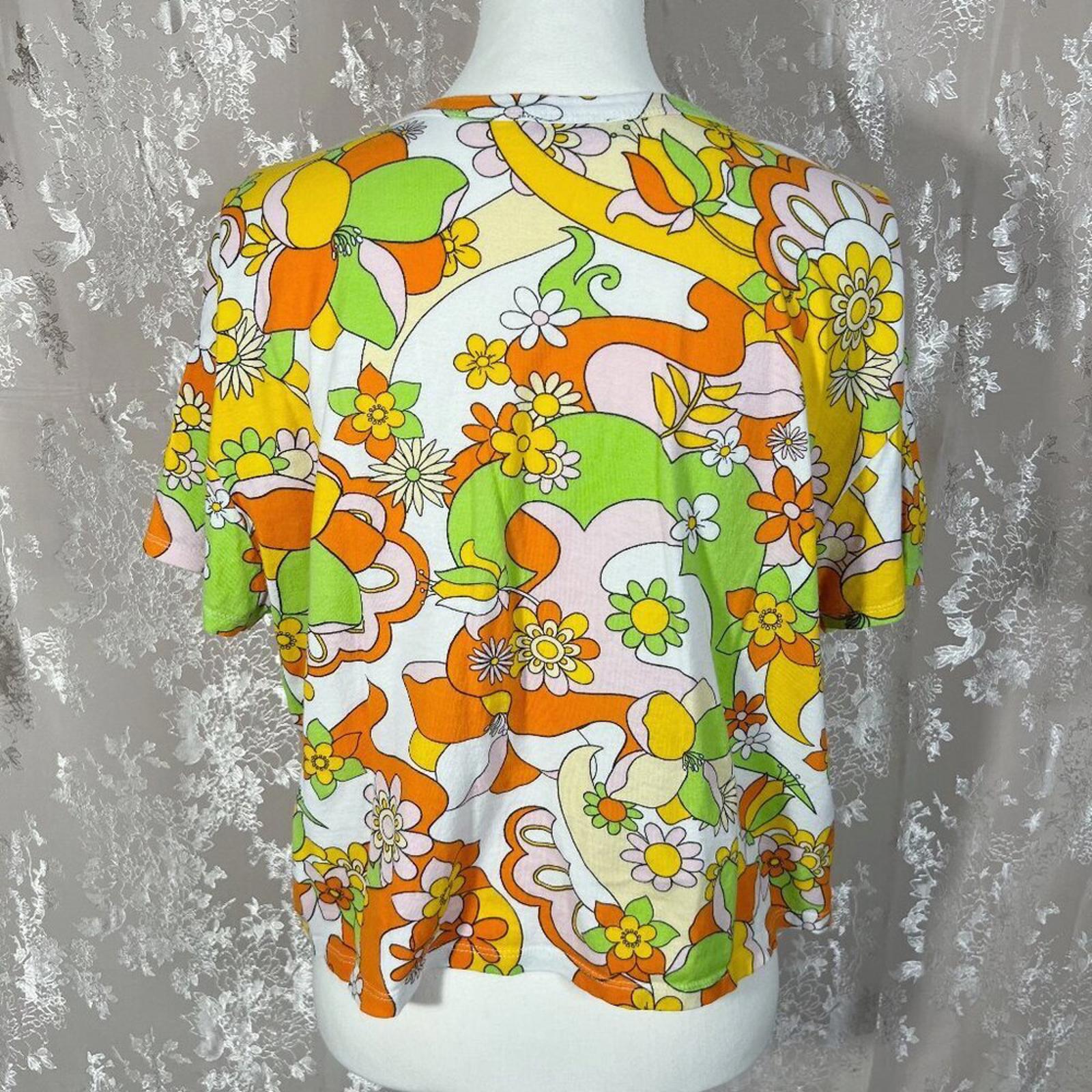 Zara Groovy 70s Boxy Crop Top T Shirt Hippie Women's Size M