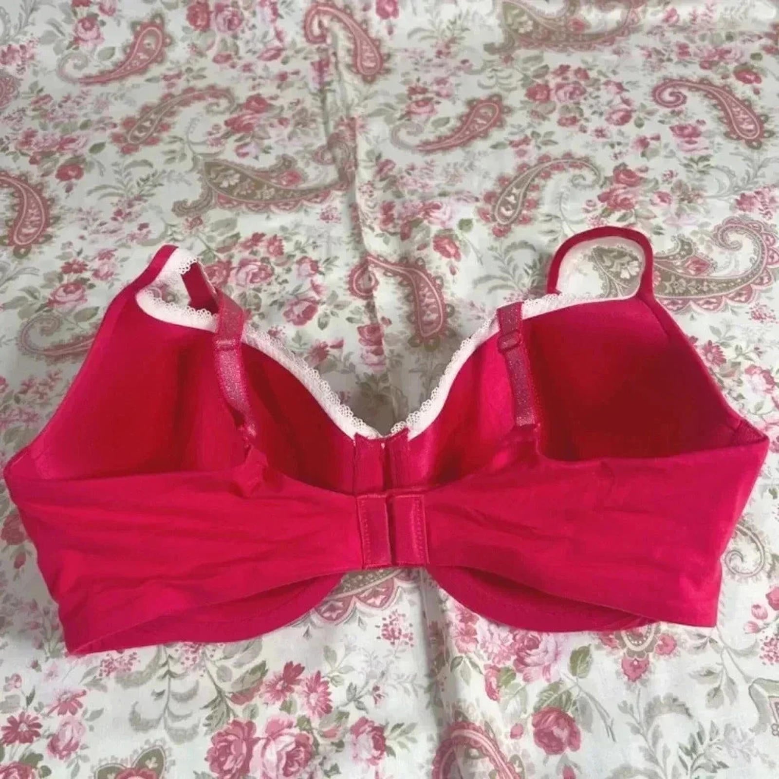 Victoria's Secret Body by Victoria Lined Perfect Coverage Bra Red 34DD