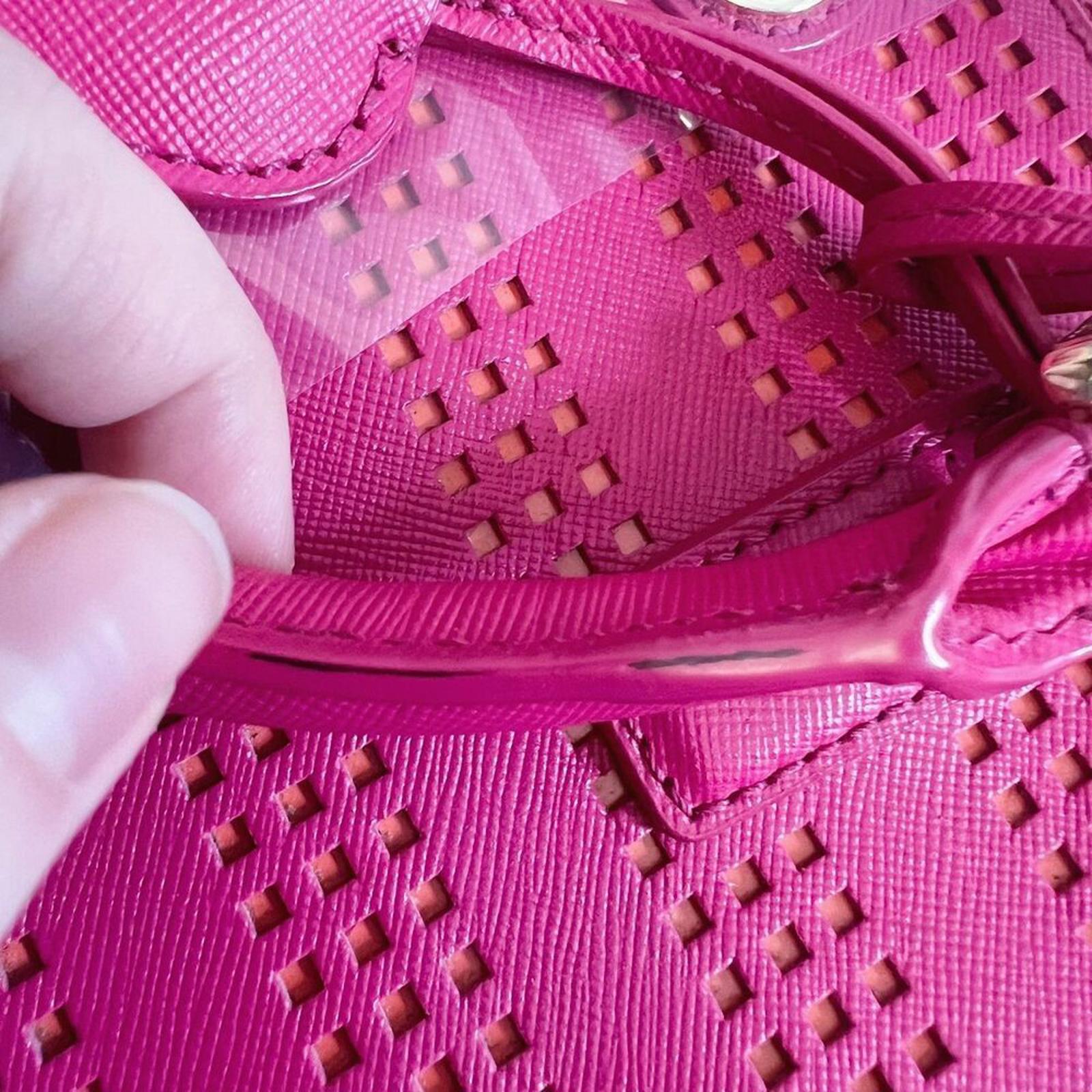Tory Burch Robinson Fuchsia Double Zip Perforated Handbag Pink Leather Purse