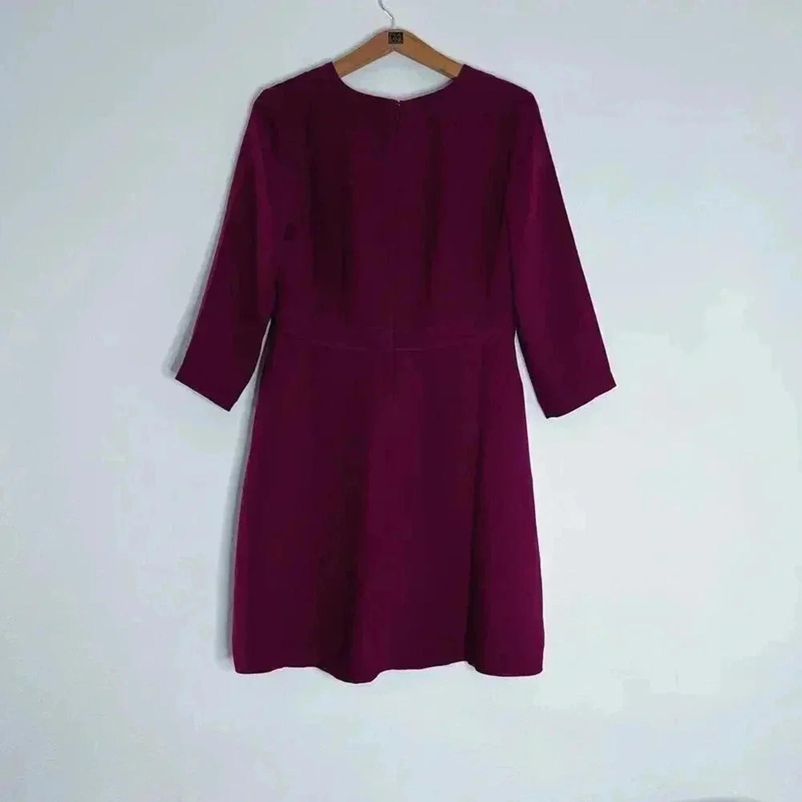 NWOT Banana Republic Maroon Burgundy Long Sleeved  Dress Women's Size 6