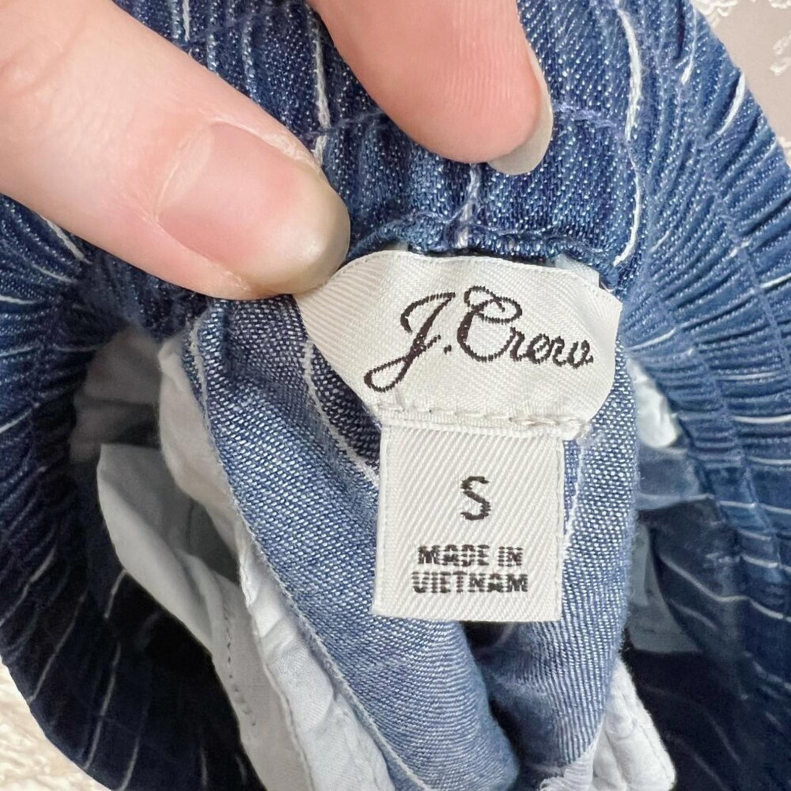 J Crew Women's Seaside Shorts Blue and White Striped Drawstring Size S