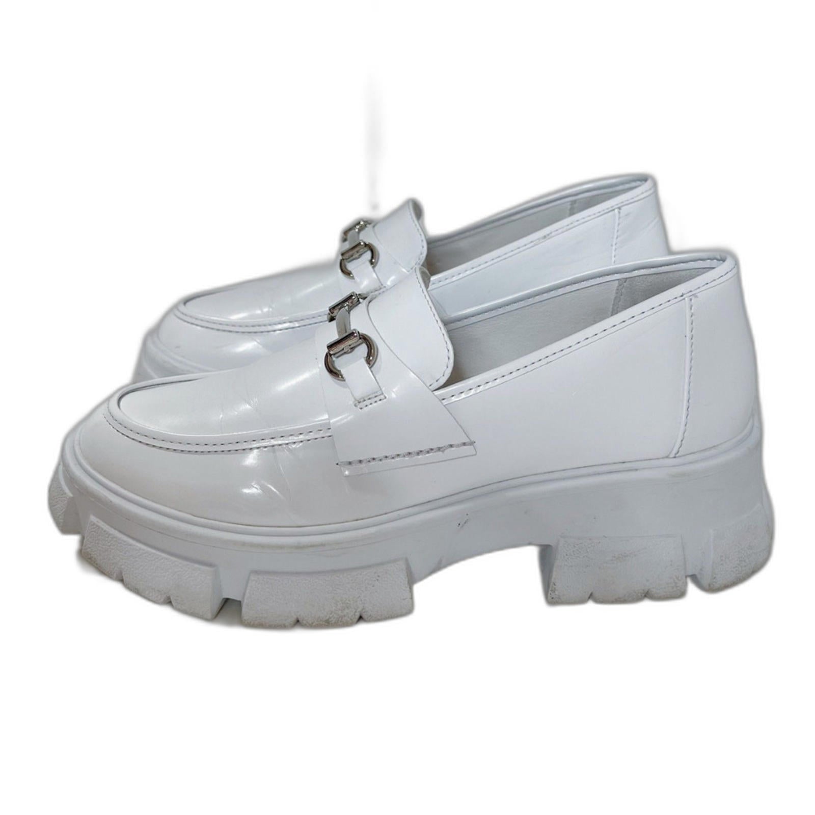 Steve Madden Trifecta Loafer White Patent Leather Lug Sole Horsebit Size 10