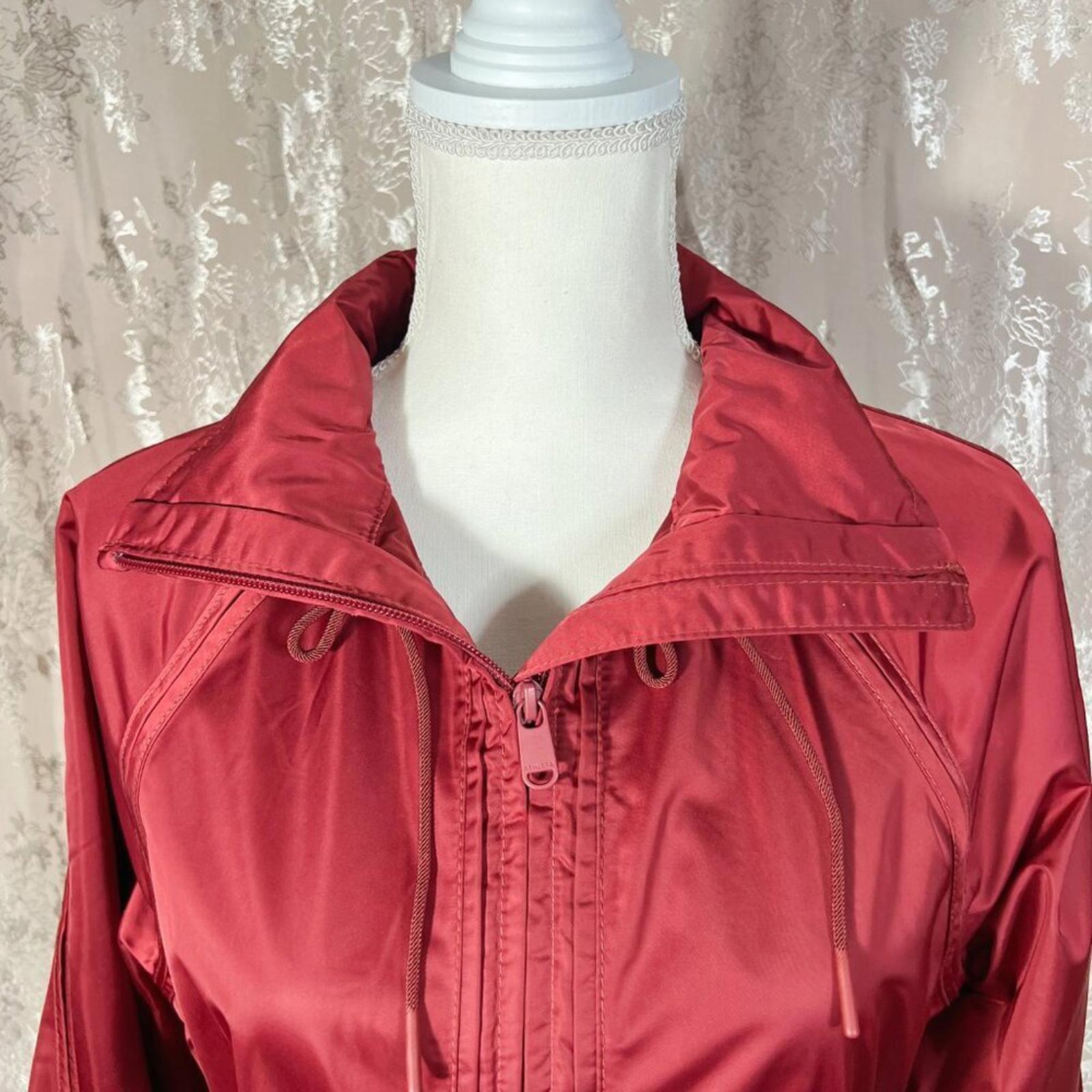 Athleta Escape Jacket in Canyon Red Rain Coat Windbreaker Running Jacket Size XS