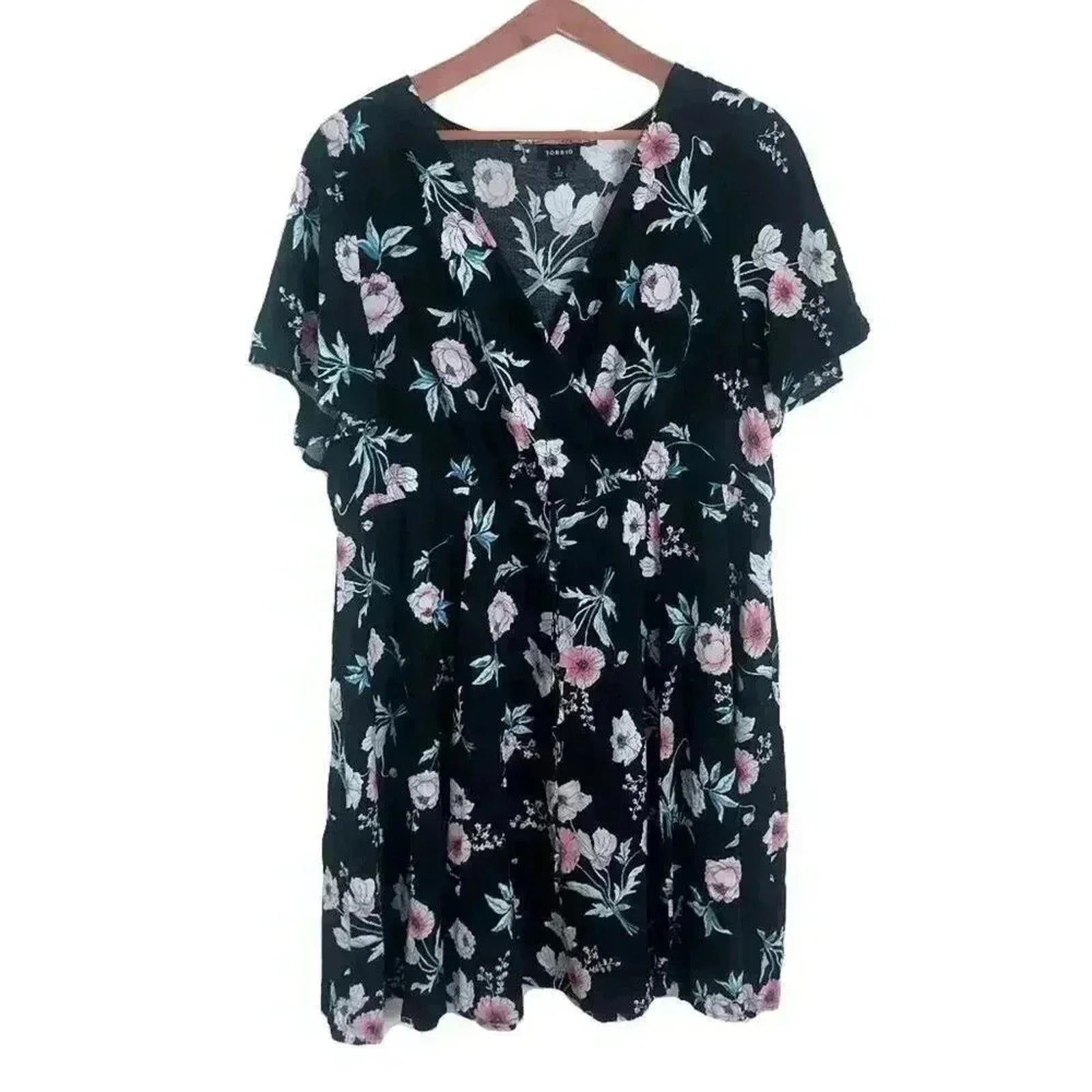 Torrid Black Pink Flowers Faux Wrap Dress Women's Size 3X Floral