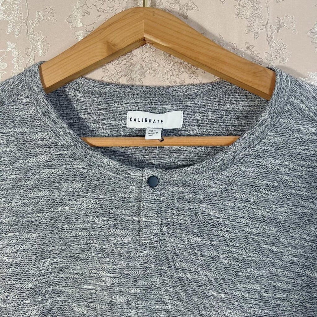 NWT Calibrate Men's Button Grey Heathered T Shirt Size XL