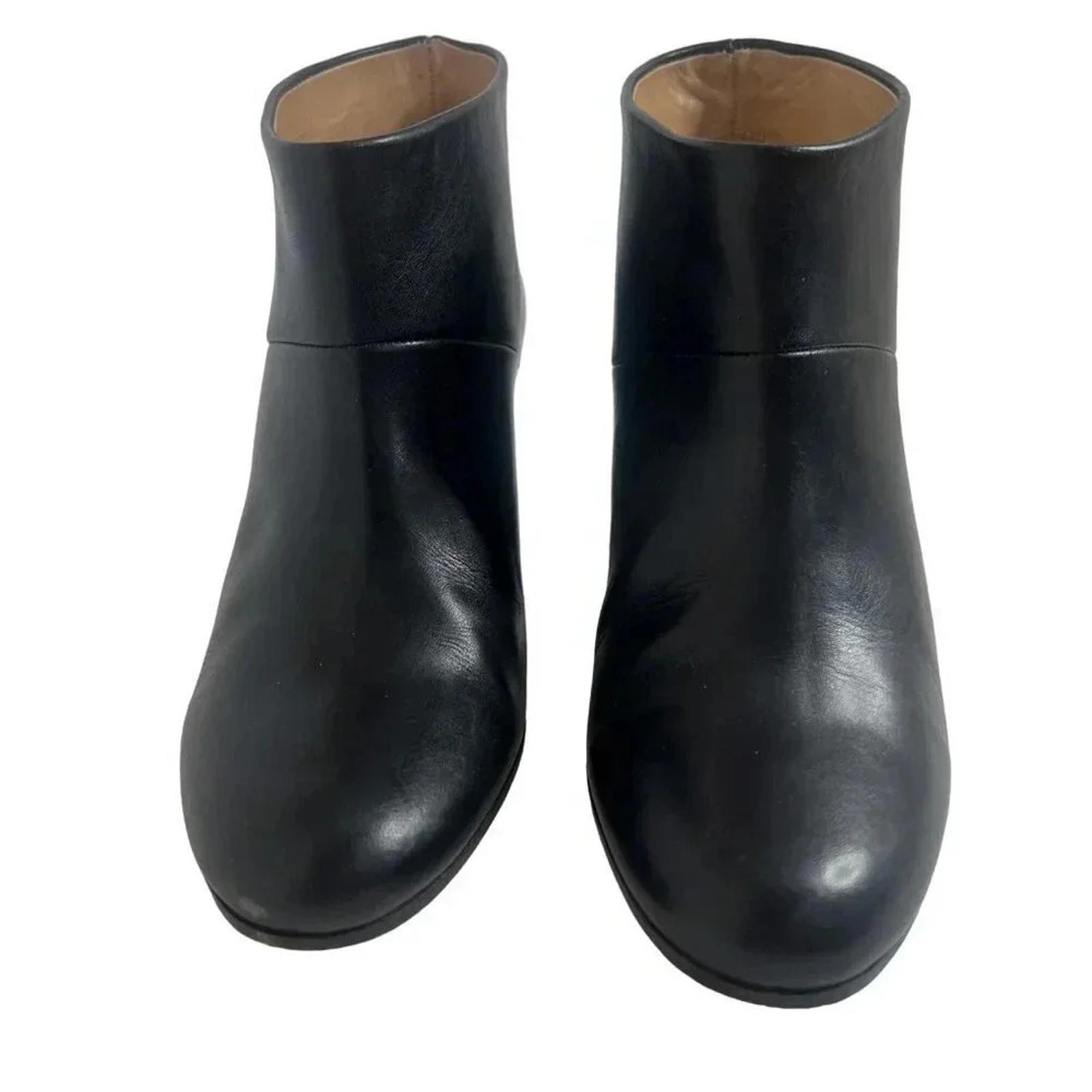 Maison Martin Margiela Paris Black Leather Heeled Booties Size 37 38WU0239