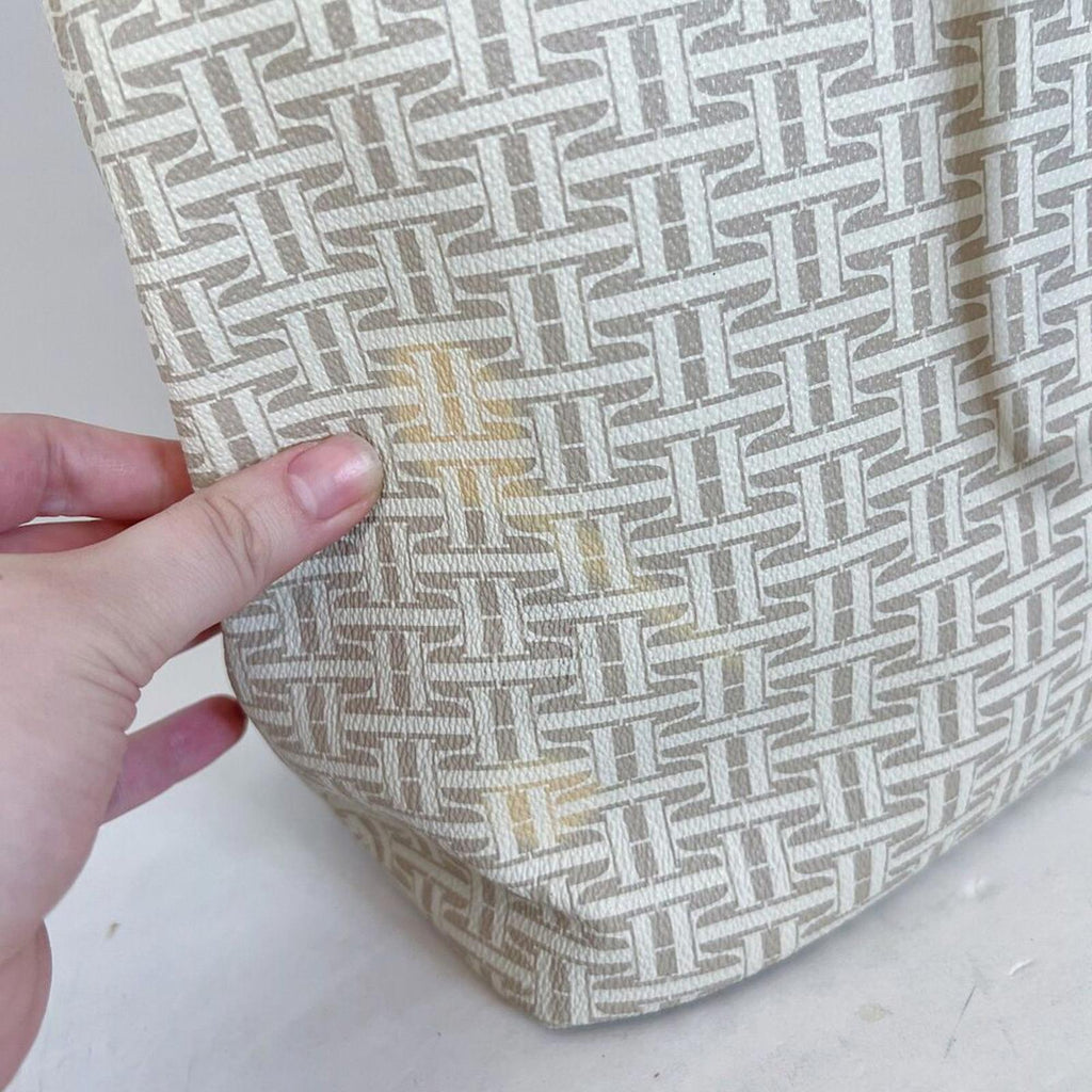 Tommy Hilfiger Monogram Tan Tote Bag Purse