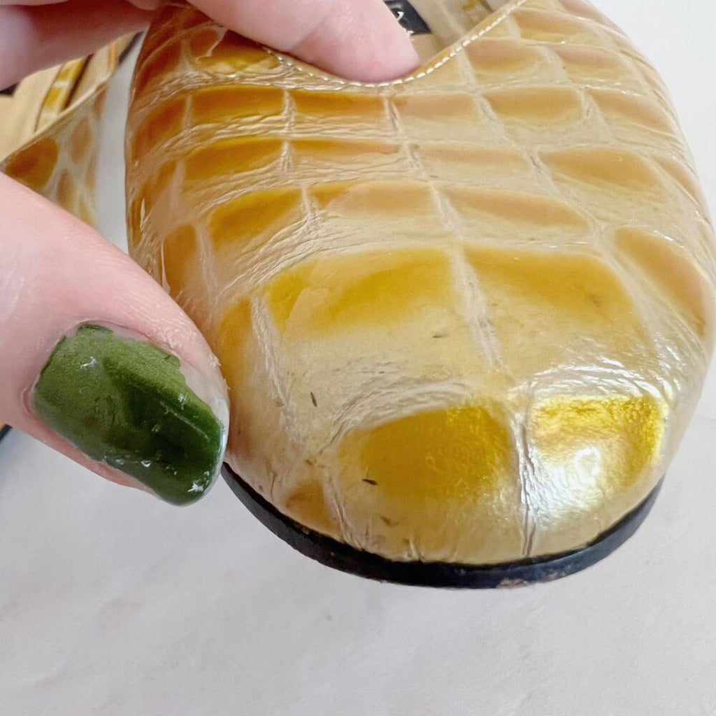 Stuart Weitzman RARE 90s Yellow Crocodile Patent Leather Slingback Size 8.5