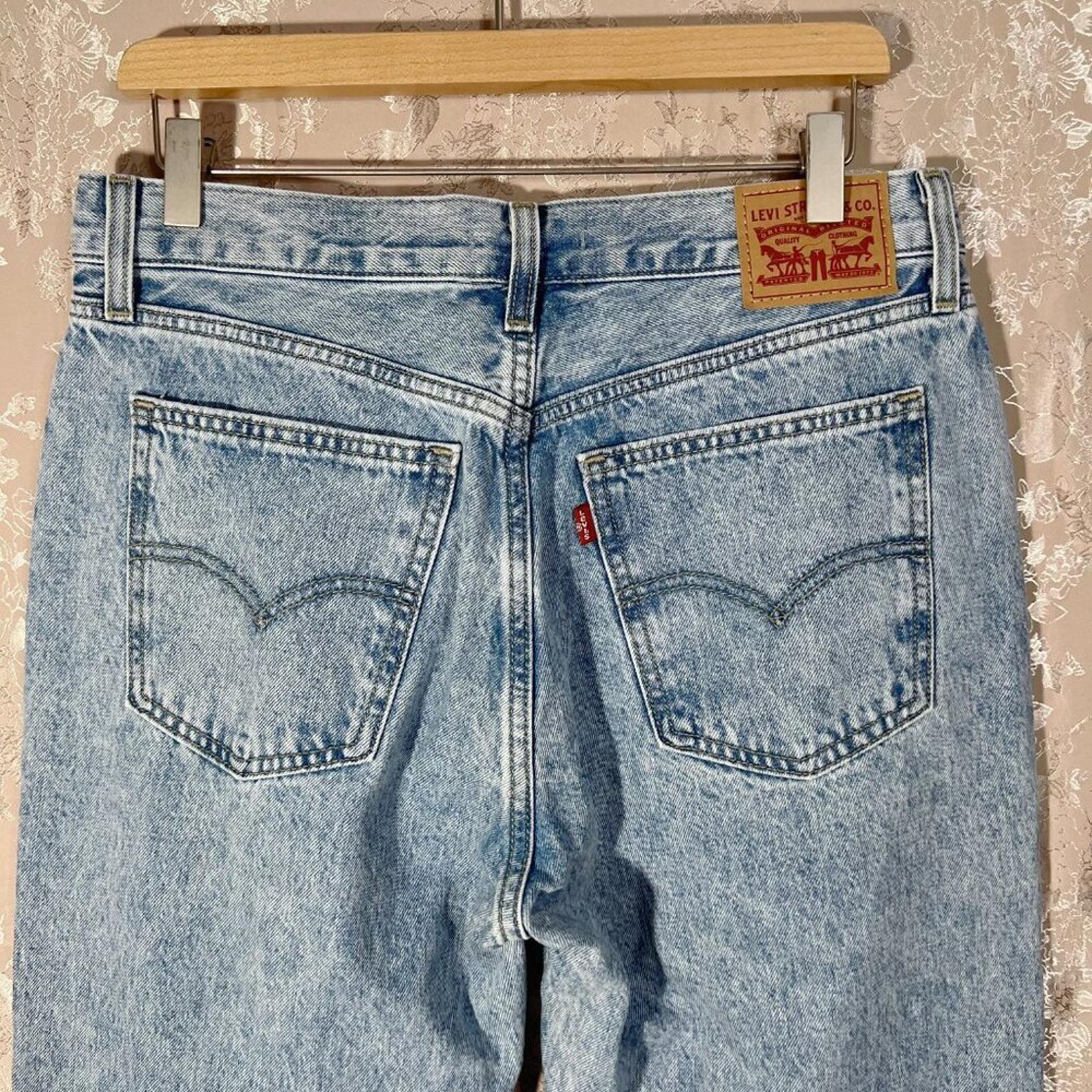 Levi's Low Pro Straight Leg Jeans Acid Wash Denim Women's Size 29