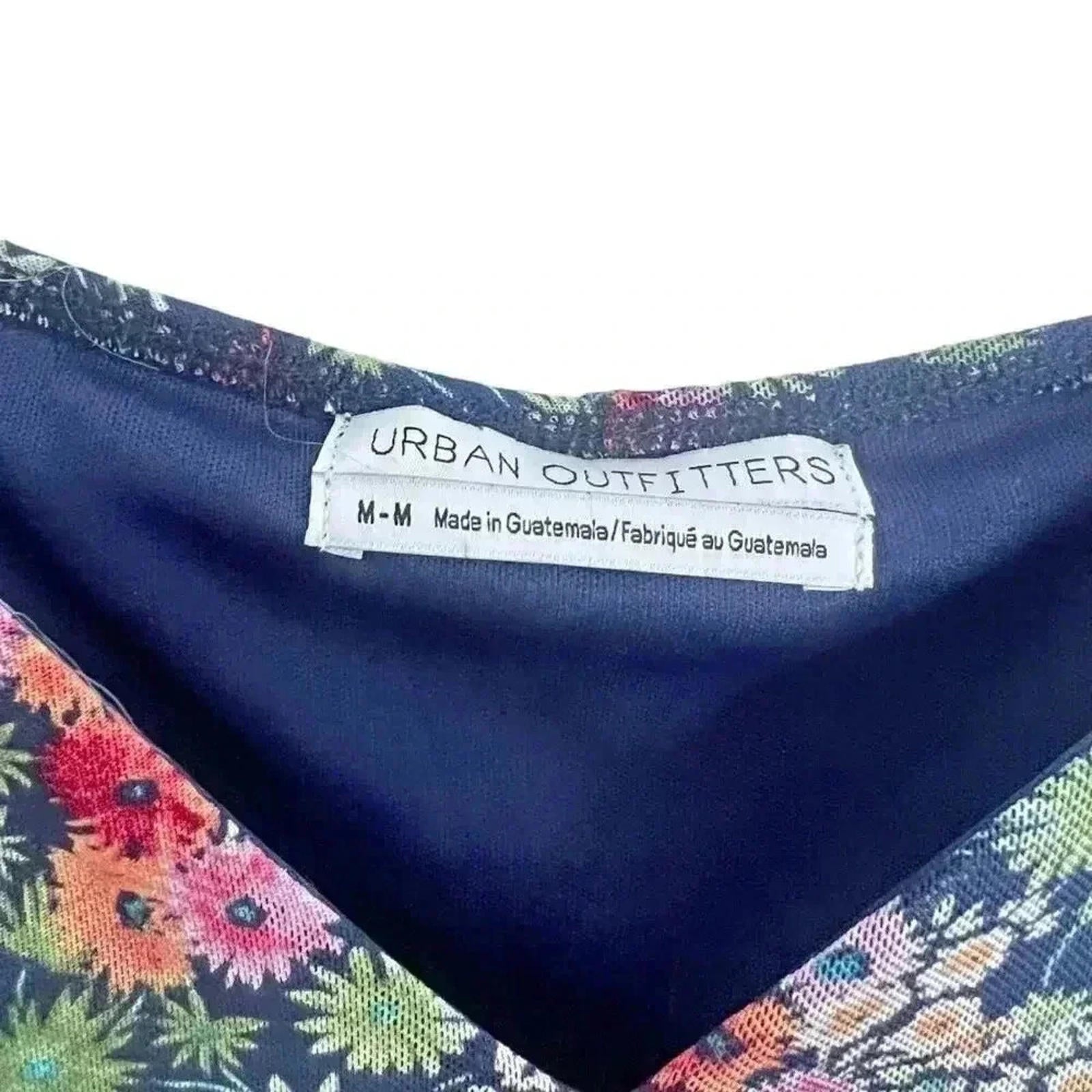 Urban Outfitters UO Navy Blue Pink Green Floral Mesh Crop Ruched Top Size M