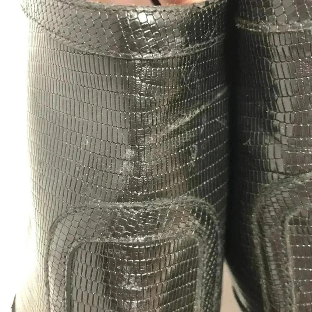 Doucal's Vintage Crocodile Print Leather Luxury Designer Black Booties Pointed