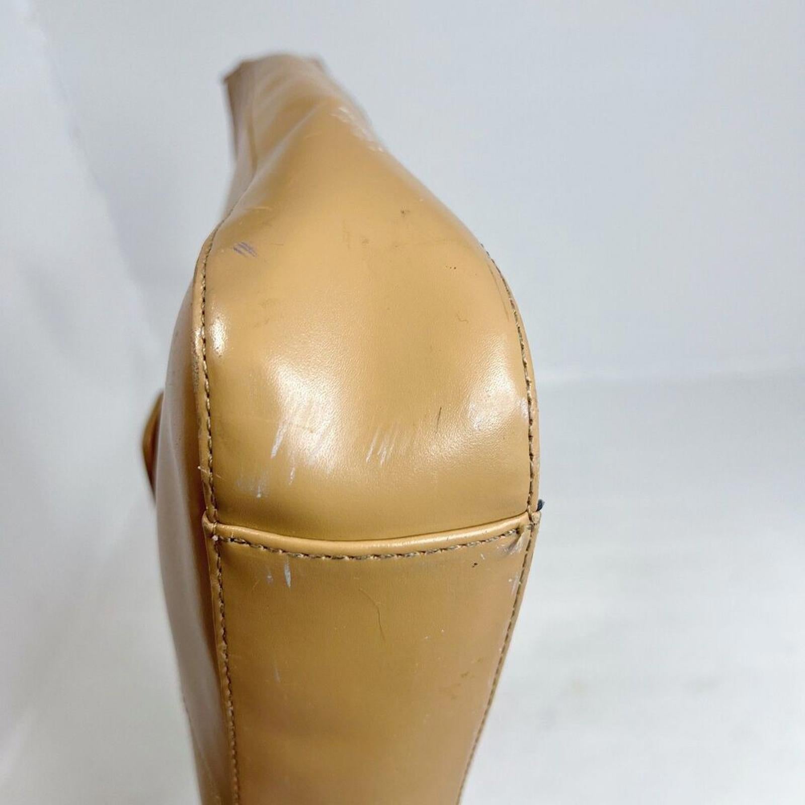 Kenneth Cole Reaction Tan Leather Structured Shoulder Bag Purse