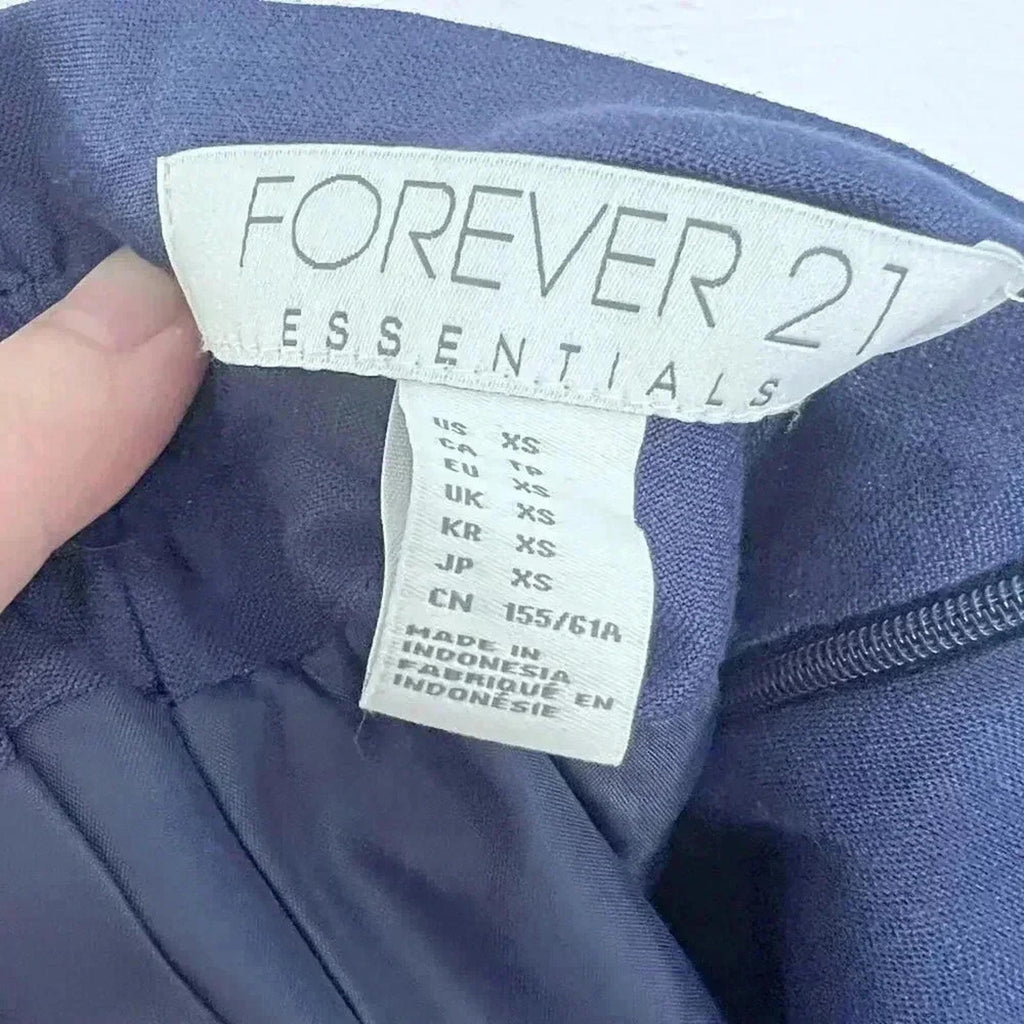 ❤️ 3/$15 NWOT Forever 21 Blue Mini Skirt Women's Size XS