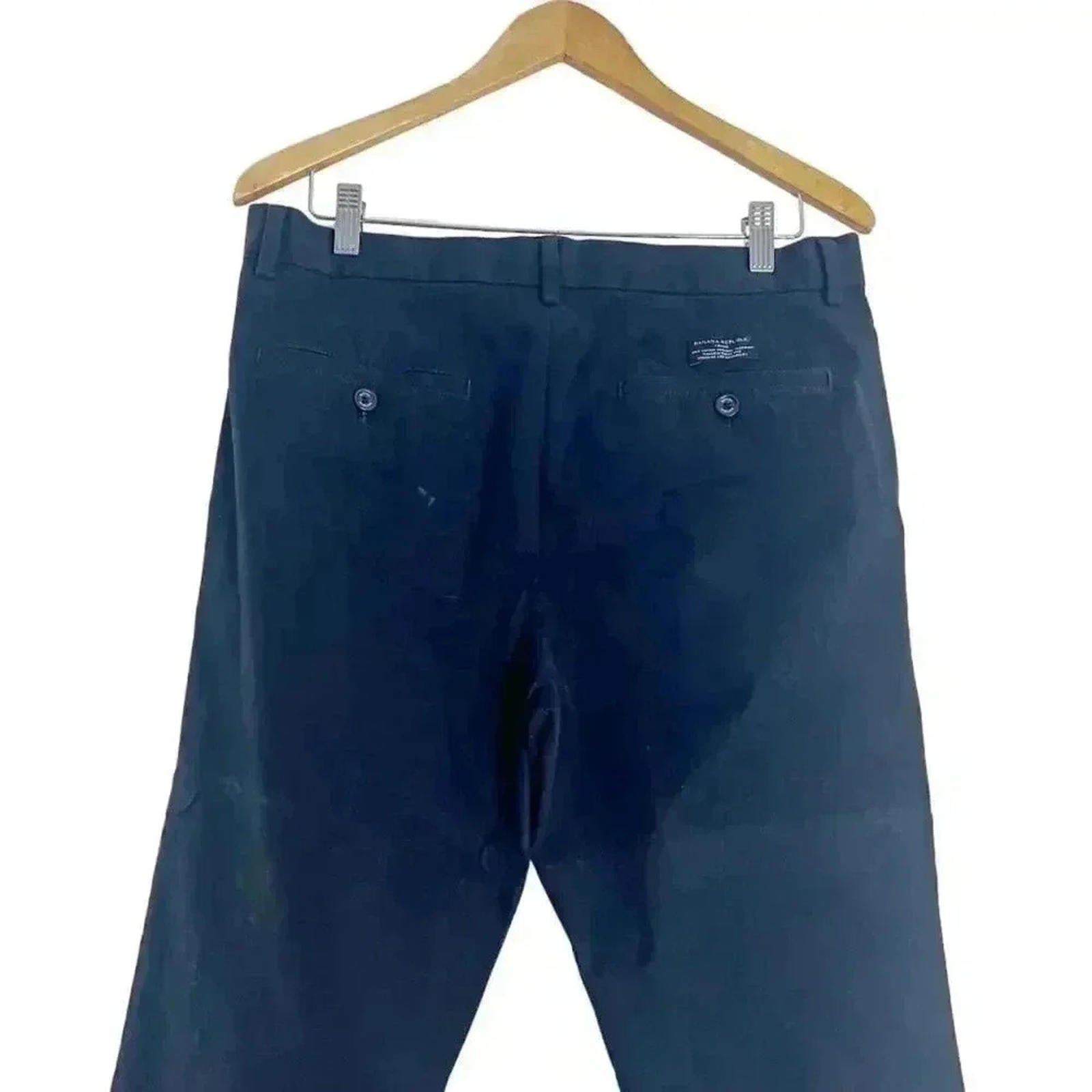 Banana Republic Aiden Chino Pants in Black Business Casual Office Size 33 x 30