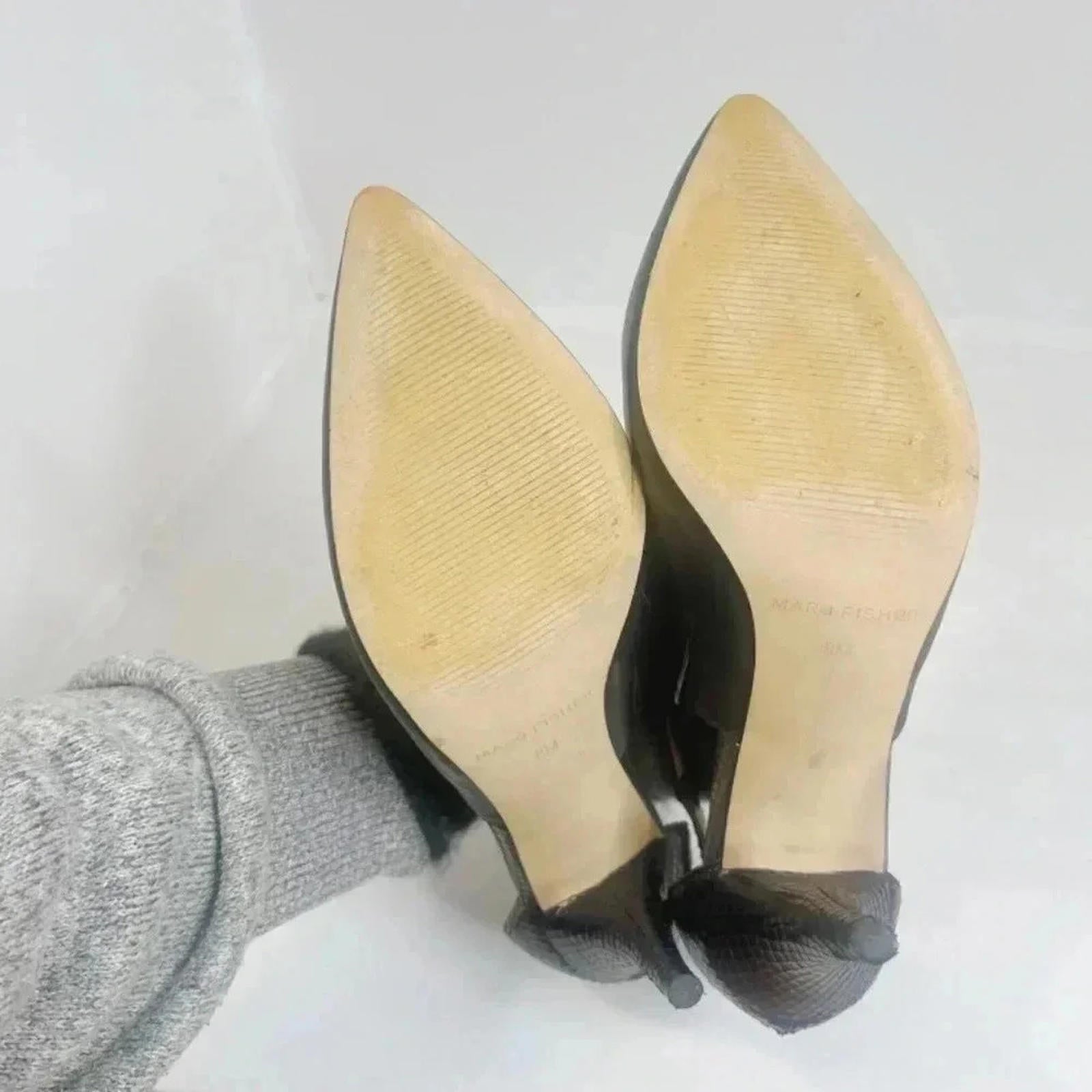 Marc Fisher MFKalayne Black Leather Pointed Toe Heel Size 8