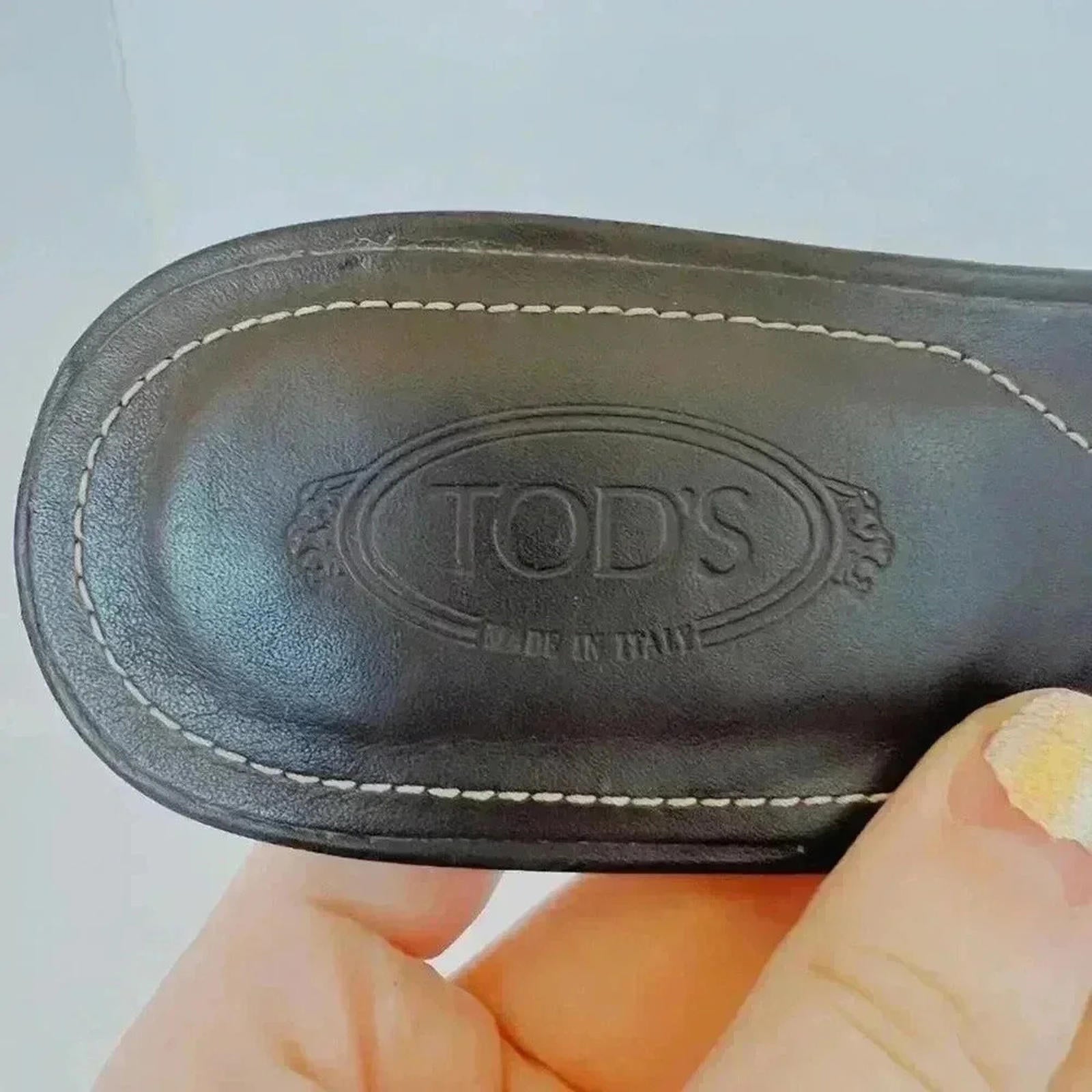 Tod's y2k Vintage Dark Brown Leather Kitten Heels Silver Ring Women's Size 7.5