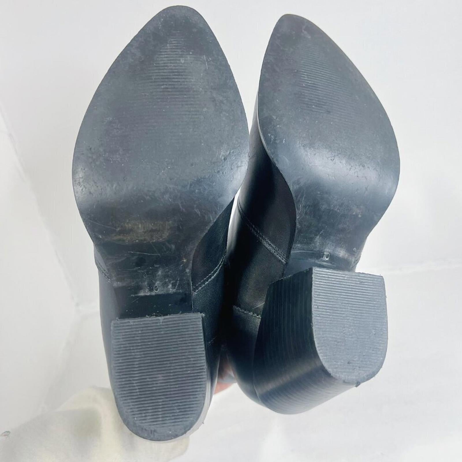 Steve Madden Patricia Black Leather Chelsea Boot Pointed Toe Bootie Size 10