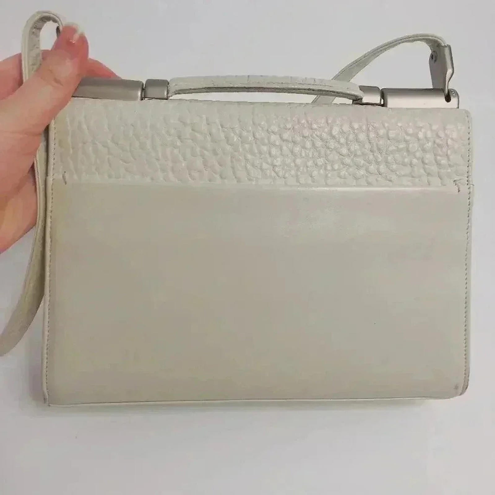 Vintage Mandarina Duck White Leather Bag