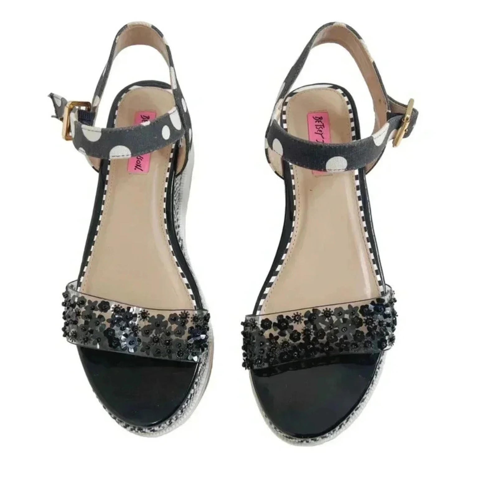 Betsey Johnson Faegan Wedge Sandal Black and White Women's Size 9.5