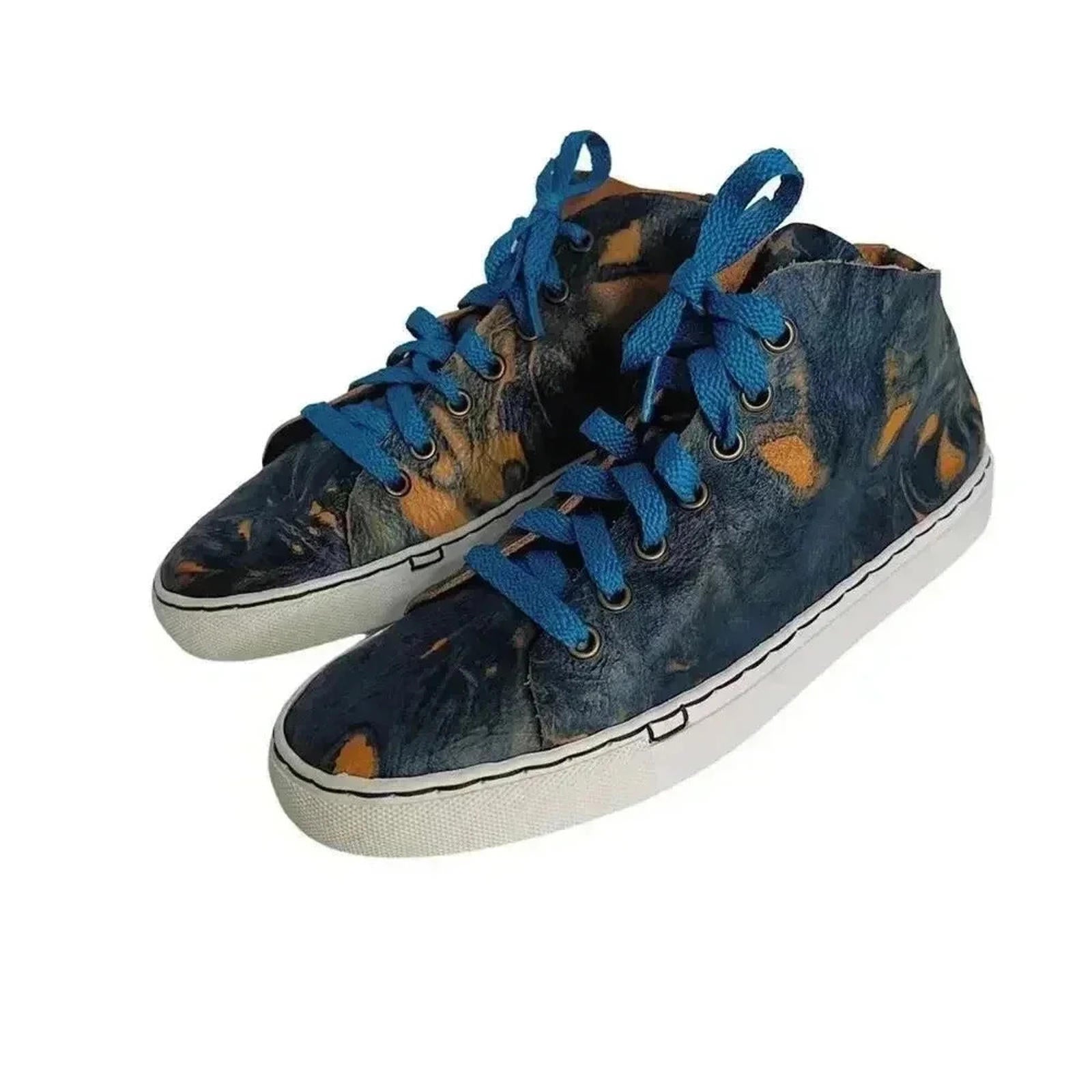 NWOT Moo Young Leather Blue Dip Dyed Sneakers