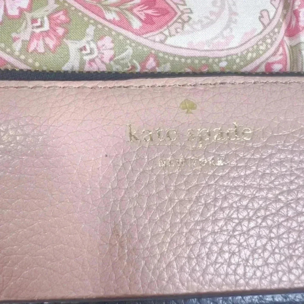 Kate Spade Light Pink and Black Colorblock Wristlet Pebbled Leather Ballerina