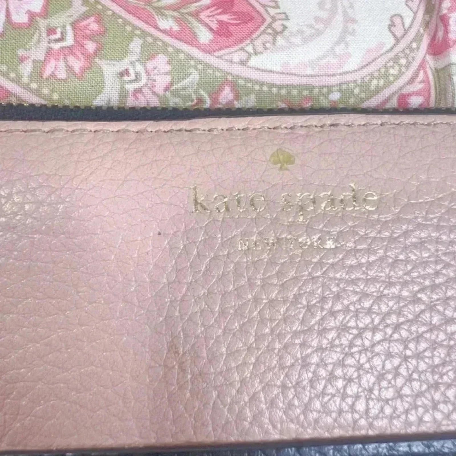 Kate Spade Light Pink and Black Colorblock Wristlet Pebbled Leather Ballerina
