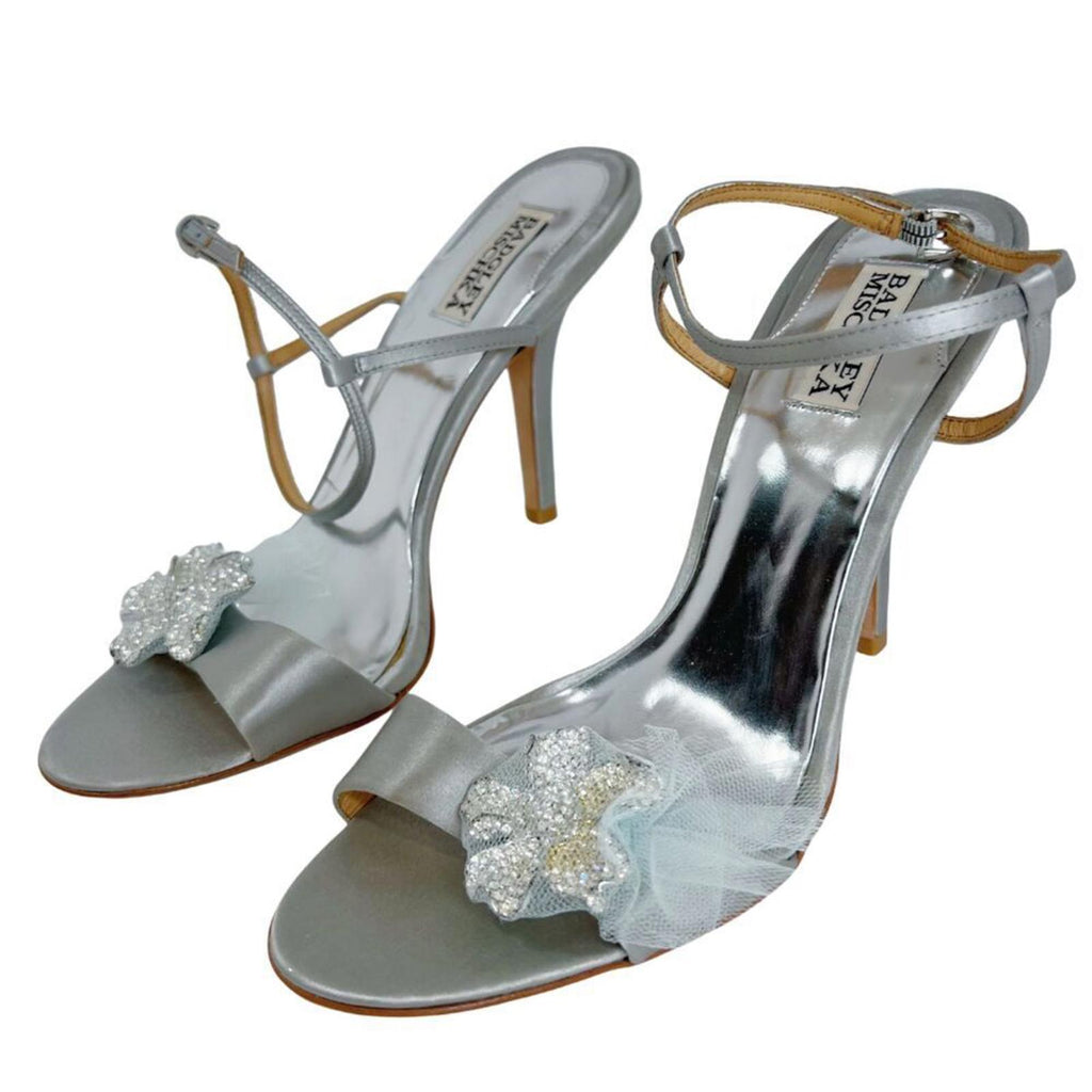 NWT RARE Badgely Mischka Silver Flower Emblem Heels Pumps Women's Size 10