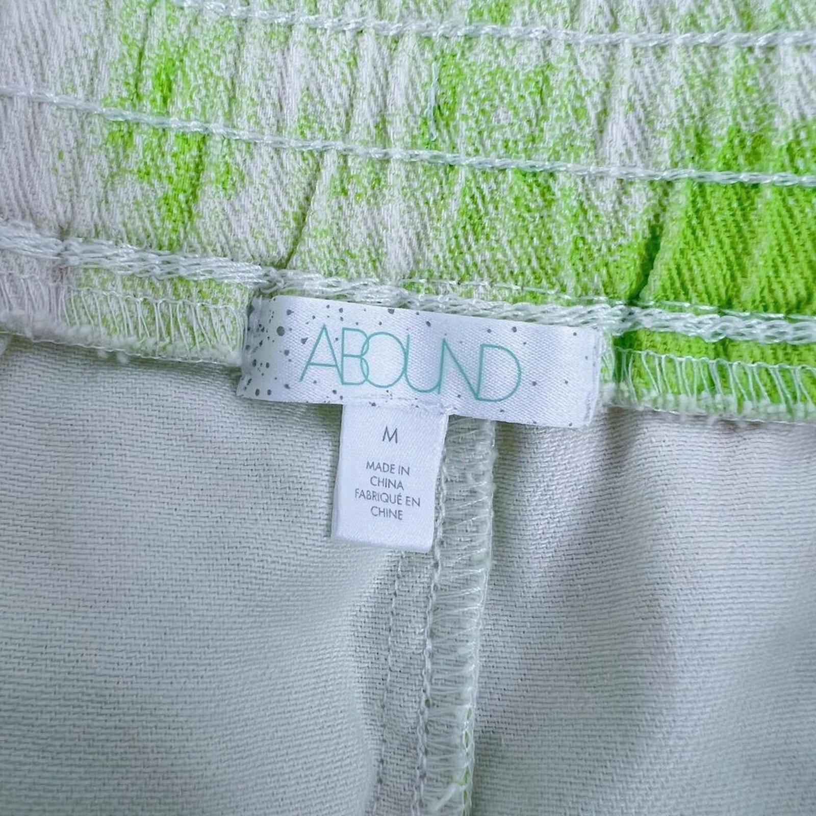 NWT Nordstrom Abound Green Tie Dye Shorts Drawstring Waist Size M